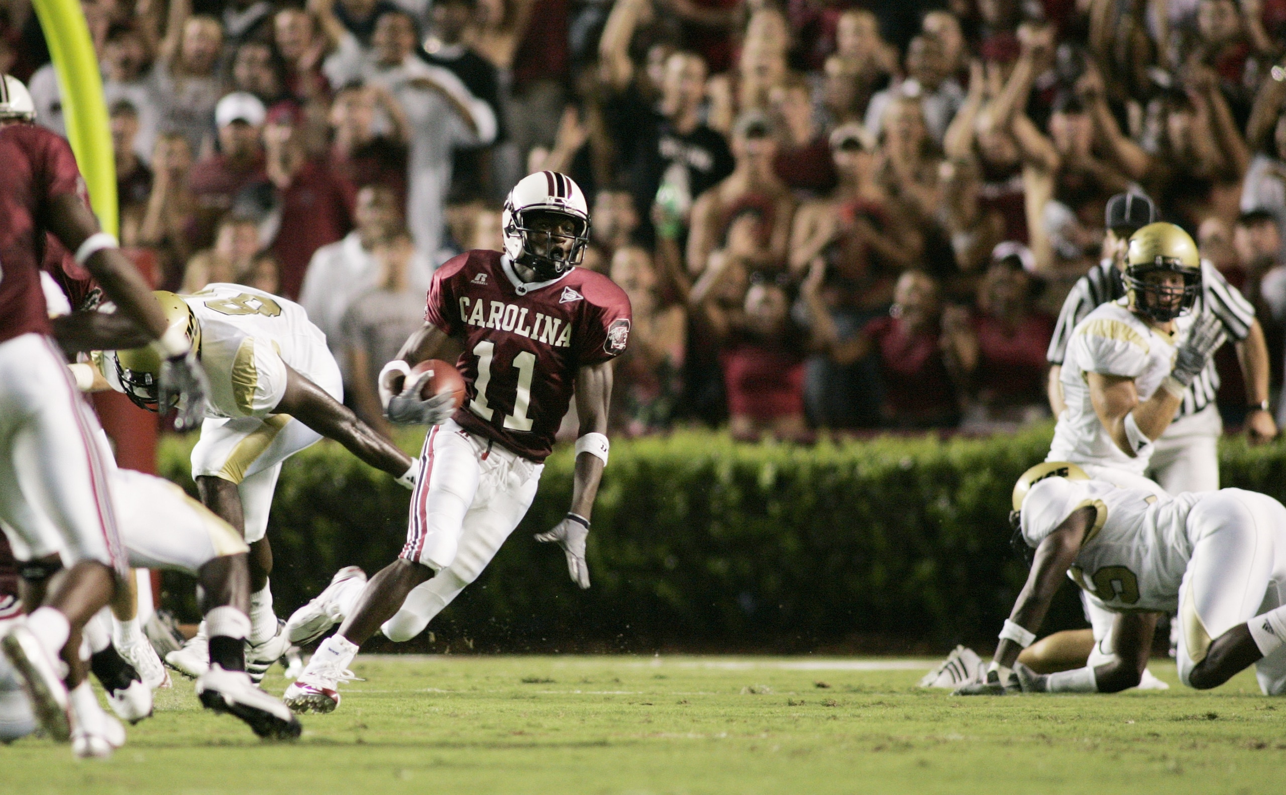 COLUMBIA, SC - SEPTEMBER 1:  Kenny McKinley #11 of the South Carolina Gamecocks returns a punt against the University of Central Florida Golden Knights on September 1, 2005 at Williams-Brice Stadium in Columbia, South Carolina. South Carolina won 24-15. (