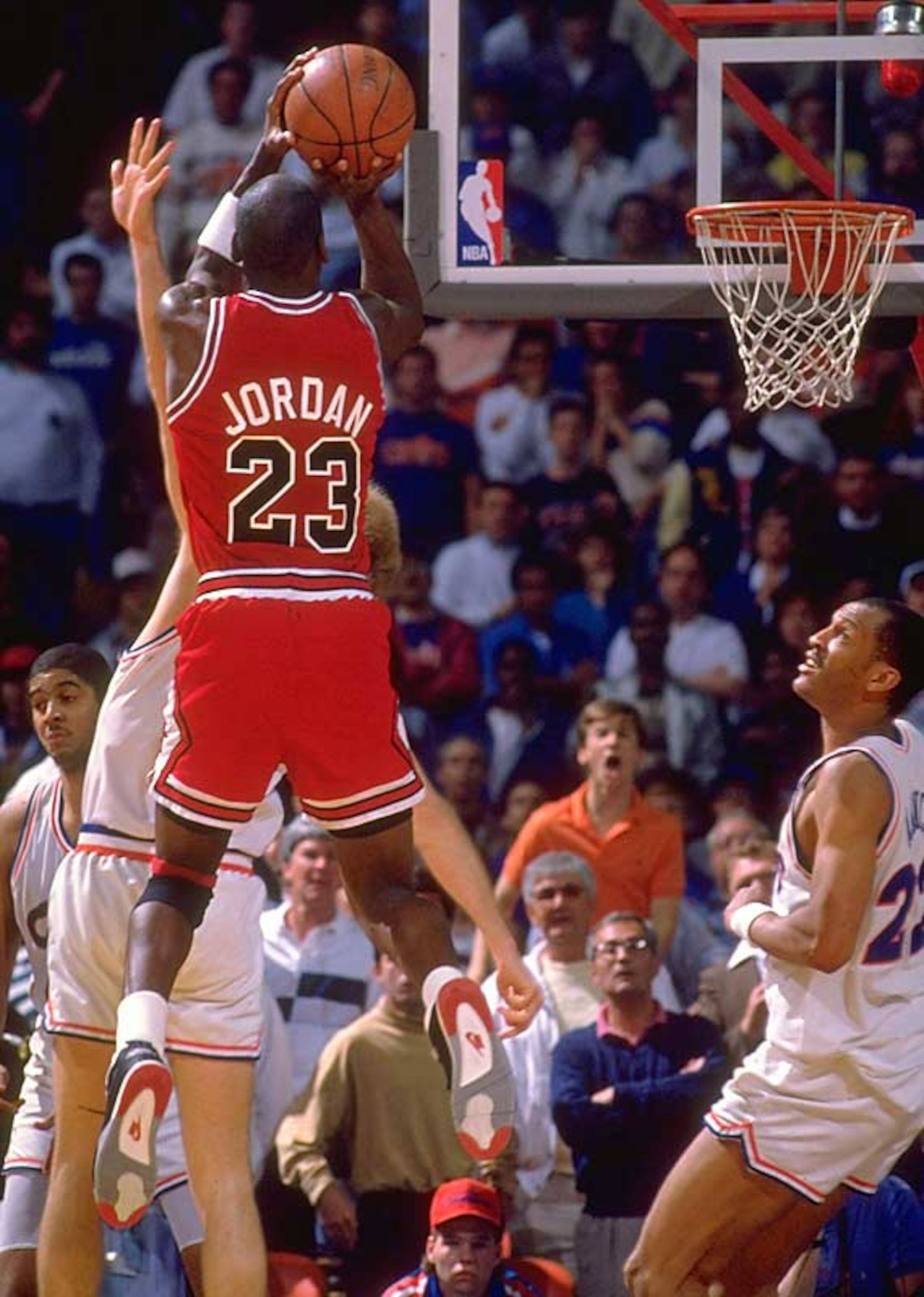 The Shot heard 'round the Coliseum The Shot heard 'round the Coliseum