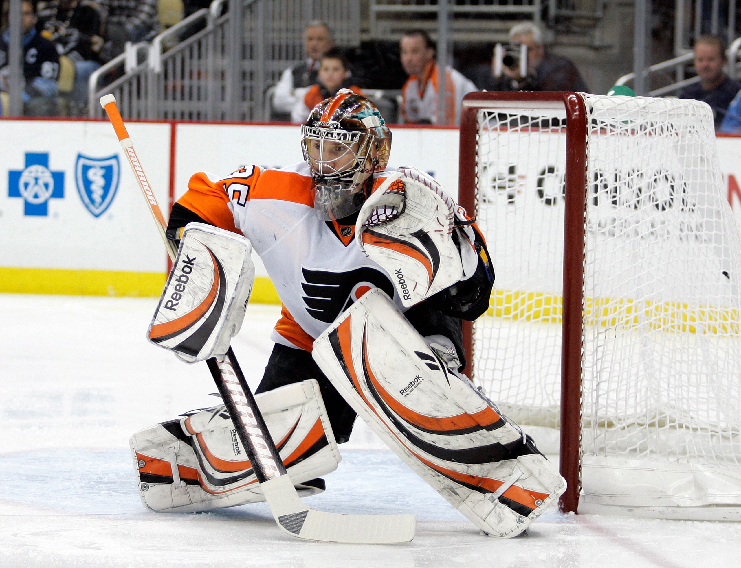 PITTSBURGH, PA - MARCH 29:  Sergei Bobrovsky #35 of the Philadelphia Flyers protects the net against the Pittsburgh Penguins at Consol Energy Center on March 29, 2011 in Pittsburgh, Pennsylvania.  (Photo by Justin K. Aller/Getty Images)