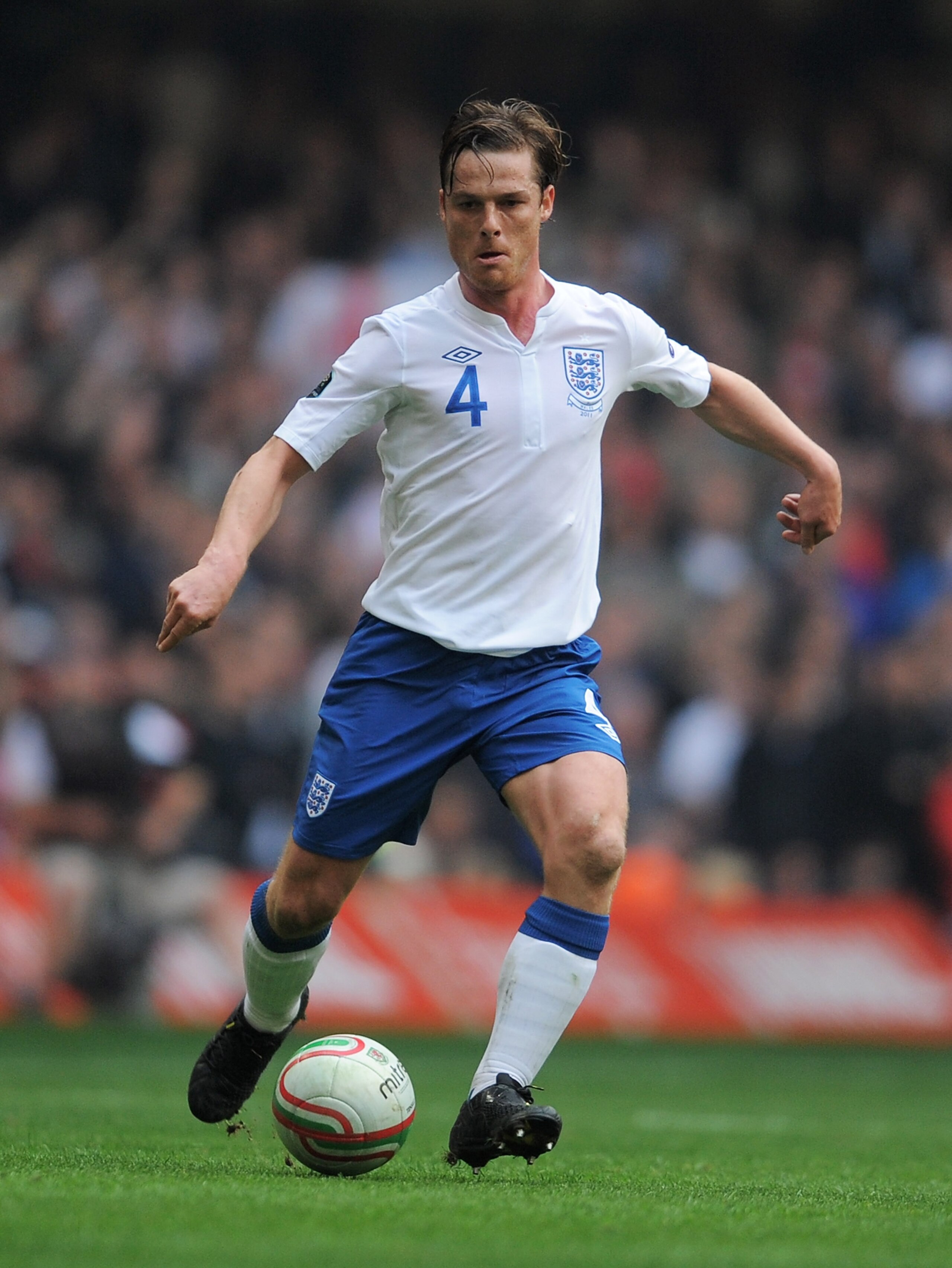 CARDIFF, WALES - MARCH 26: Scott Parker of England in action during the UEFA EURO 2012 Group G qualifying match between Wales and England at the Millennium Stadium on March 26, 2011 in Cardiff, Wales. (Photo by Michael Regan/Getty Images) CARDIFF, WALES - MARCH 26: Scott Parker of England in action during the UEFA EURO 2012 Group G qualifying match between Wales and England at the Millennium Stadium on March 26, 2011 in Cardiff, Wales. (Photo by Michael Regan/Getty Images)