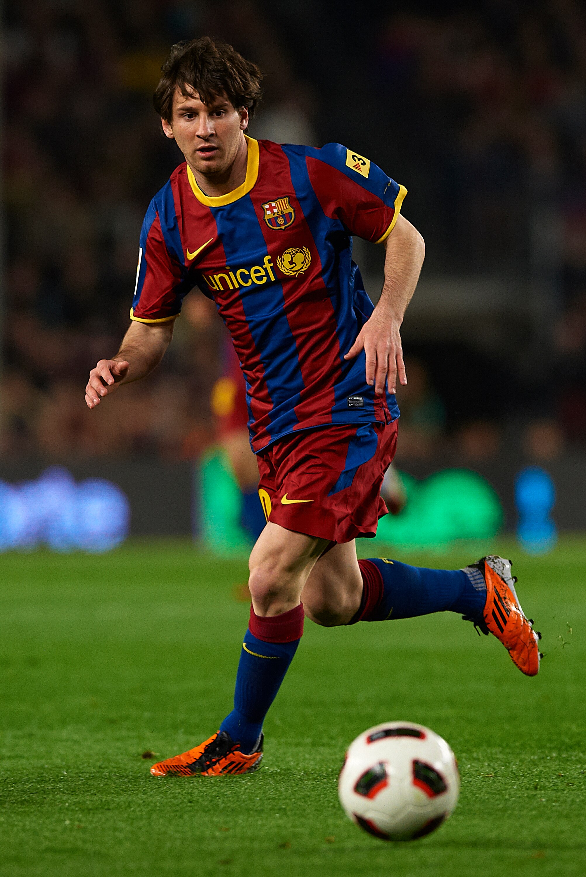 BARCELONA, SPAIN - MARCH 19:  Lionel Messi of Barcelona in action during the La Liga match between Barcelona and Getafe at Camp Nou on March 19, 2011 in Barcelona, Spain. Barcelona won 2-1.  (Photo by Manuel Queimadelos Alonso/Getty Images)