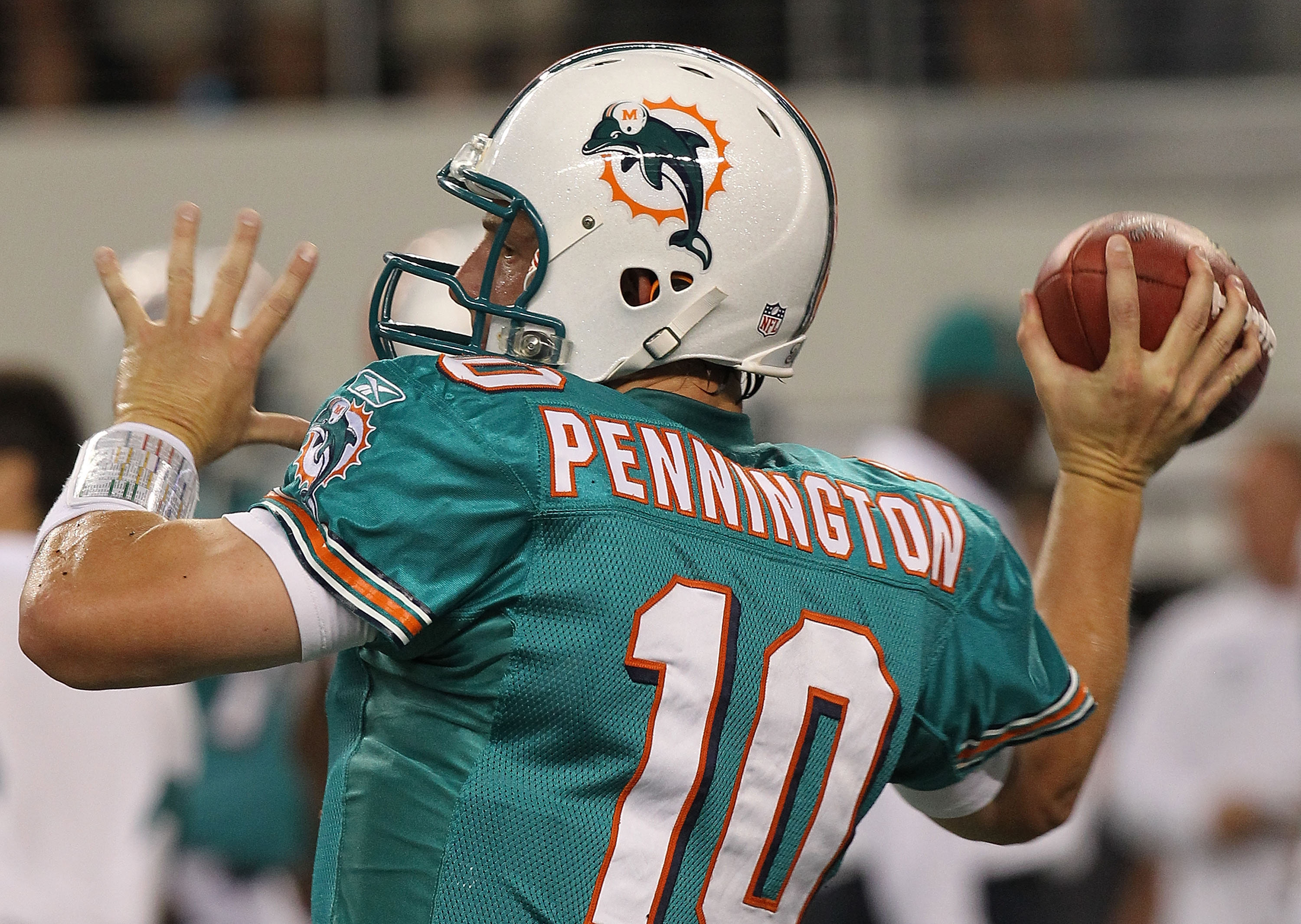 Miami Dolphins: Pennington & 5 Veterans Who Might Not Return for