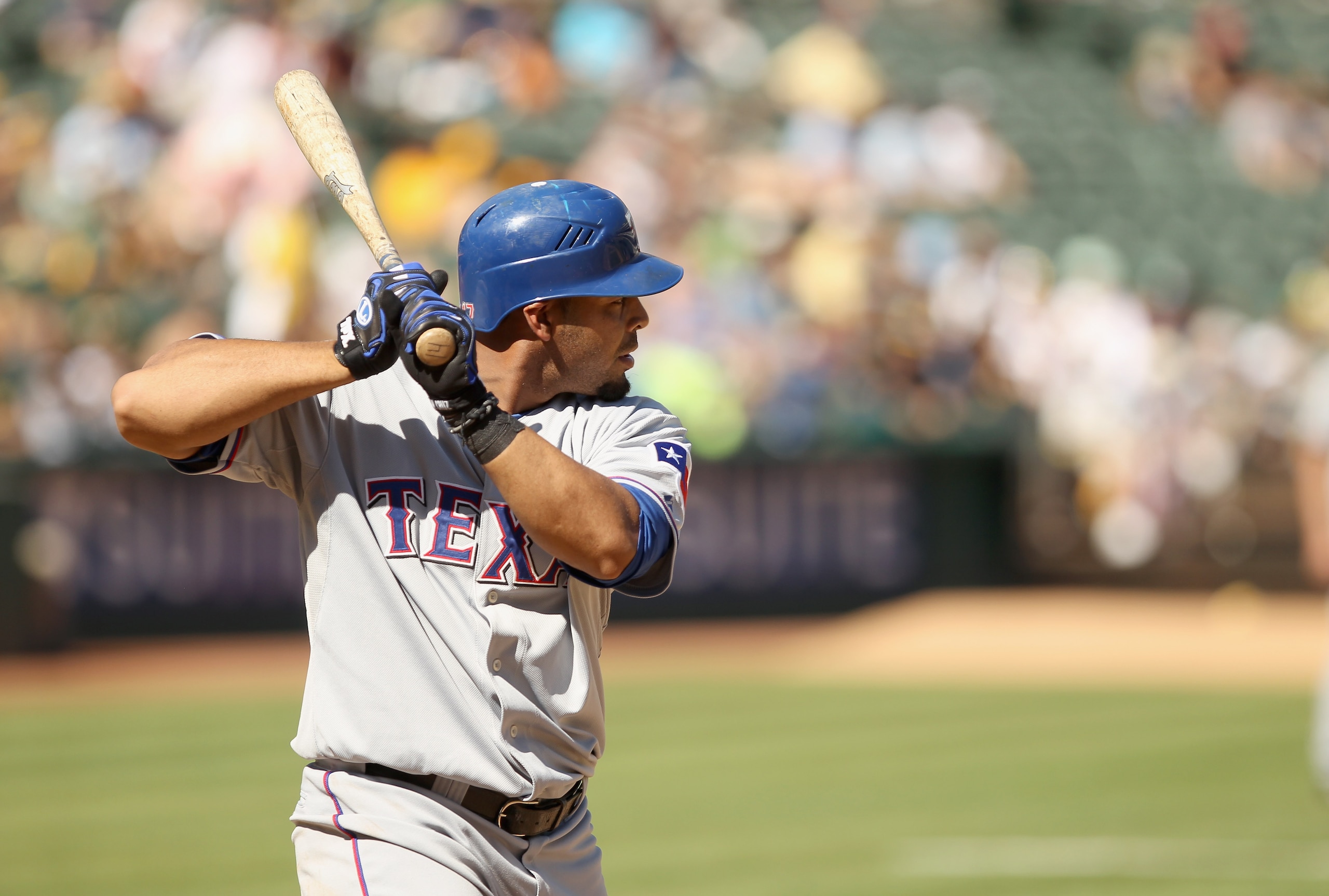 OAKLAND, CA - SEPTEMBER 25:  Nelson Cruz #17 of the Texas Rangers bats against the Oakland Athletics at the Oakland-Alameda County Coliseum on September 25, 2010 in Oakland, California.  (Photo by Ezra Shaw/Getty Images)
