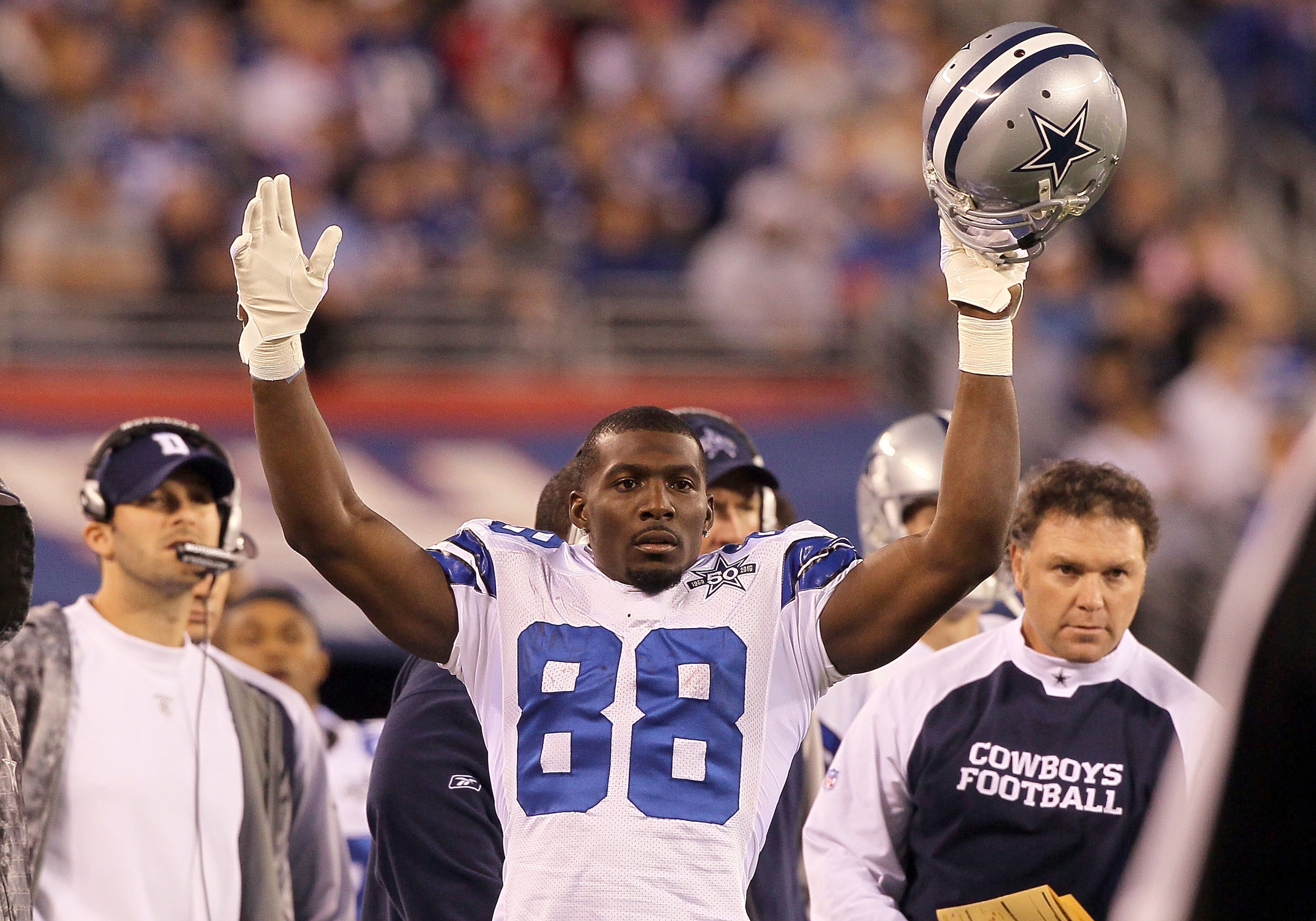 EAST RUTHERFORD, NJ - NOVEMBER 14:  Dez Bryant #88 of the Dallas Cowboys celebrates after his first quarter touchdown reception against the New York Giants was confirmed by video replay on November 14, 2010 at the New Meadowlands Stadium in East Rutherfor