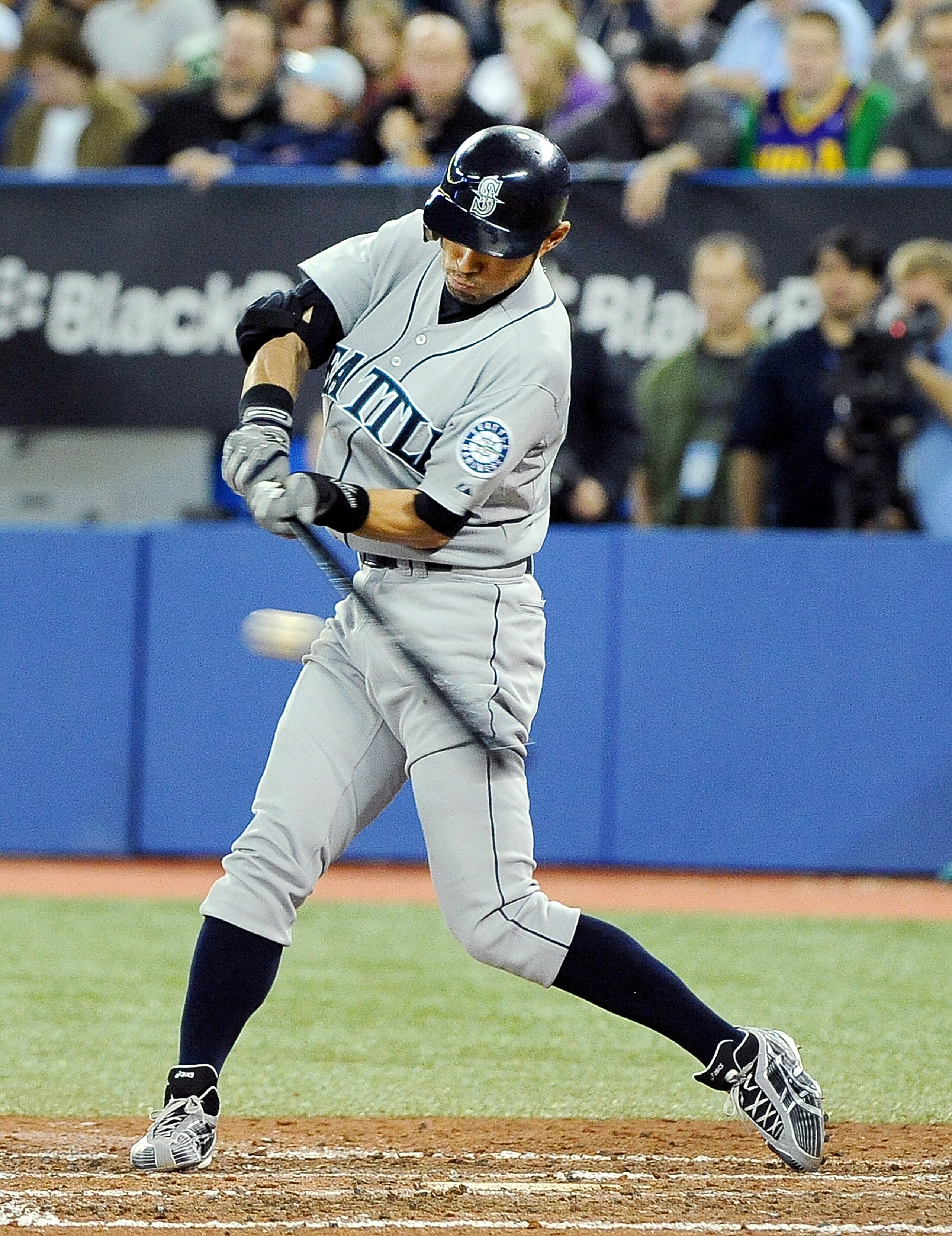 TORONTO, ON - SEPTEMBER 22: Ichiro Suzuki #51 of the Seattle Mariners takes a swing at the ball during their game against the Toronto Blue Jays on September 22, 2010 at the Rogers Centre in Toronto, Canada.  (Photo by Matthew Manor/Getty Images)