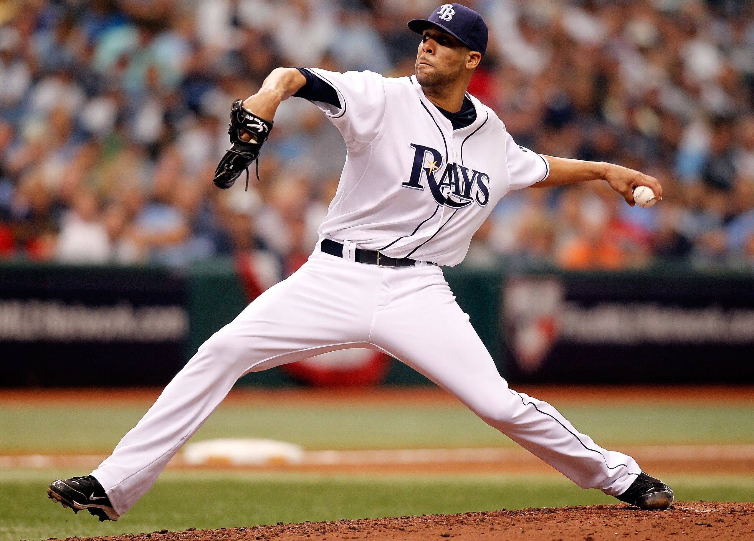 ST. PETERSBURG - OCTOBER 06:  Pitcher David Price #14 of the Tampa Bay Rays pitches against the Texas Rangers during Game 1 of the ALDS at Tropicana Field on October 6, 2010 in St. Petersburg, Florida.  (Photo by J. Meric/Getty Images)