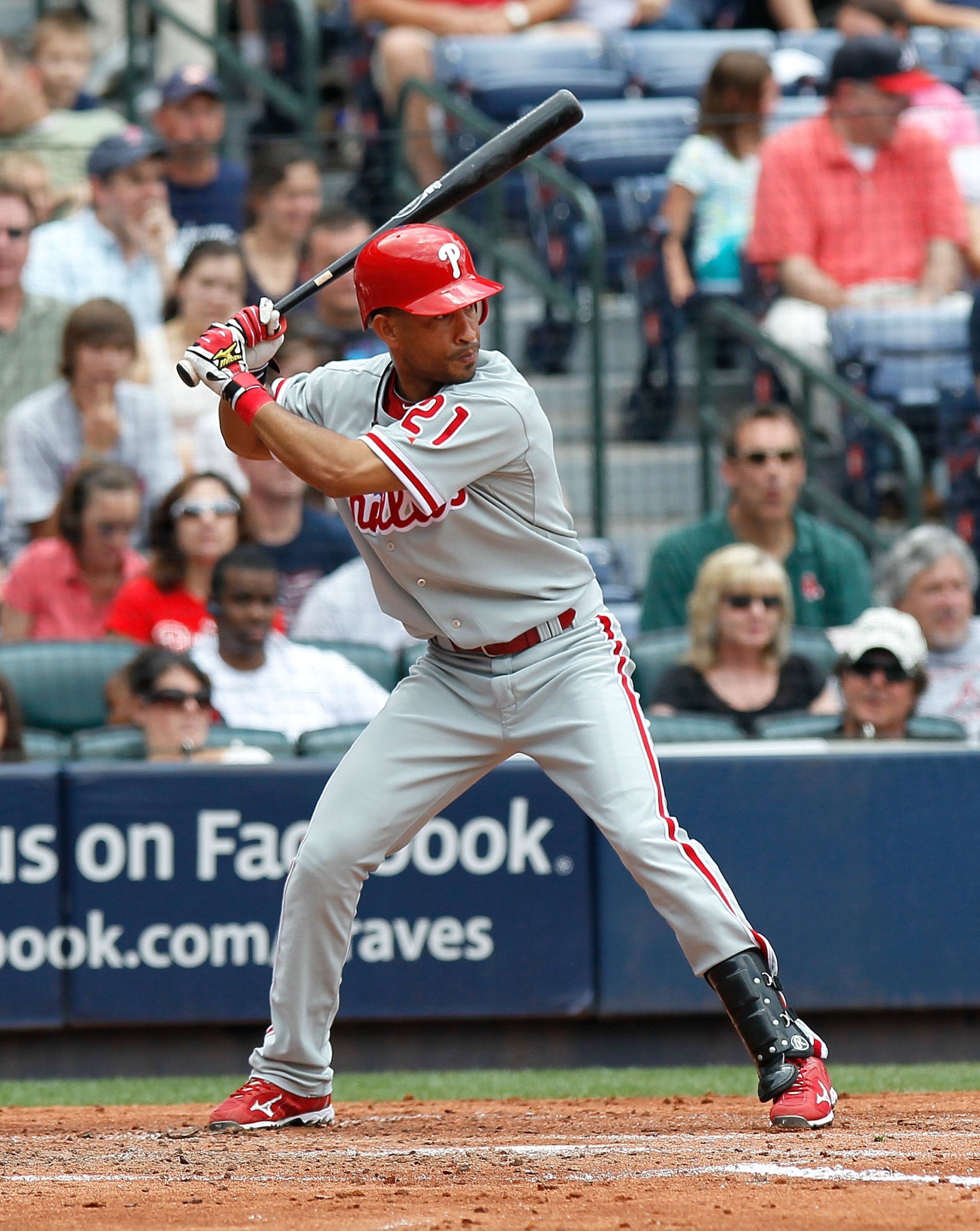 ATLANTA - MAY 31:  Wilson Valdez #21 of the Philadelphia Phillies against the Atlanta Braves at Turner Field on May 31, 2010 in Atlanta, Georgia.  (Photo by Kevin C. Cox/Getty Images)