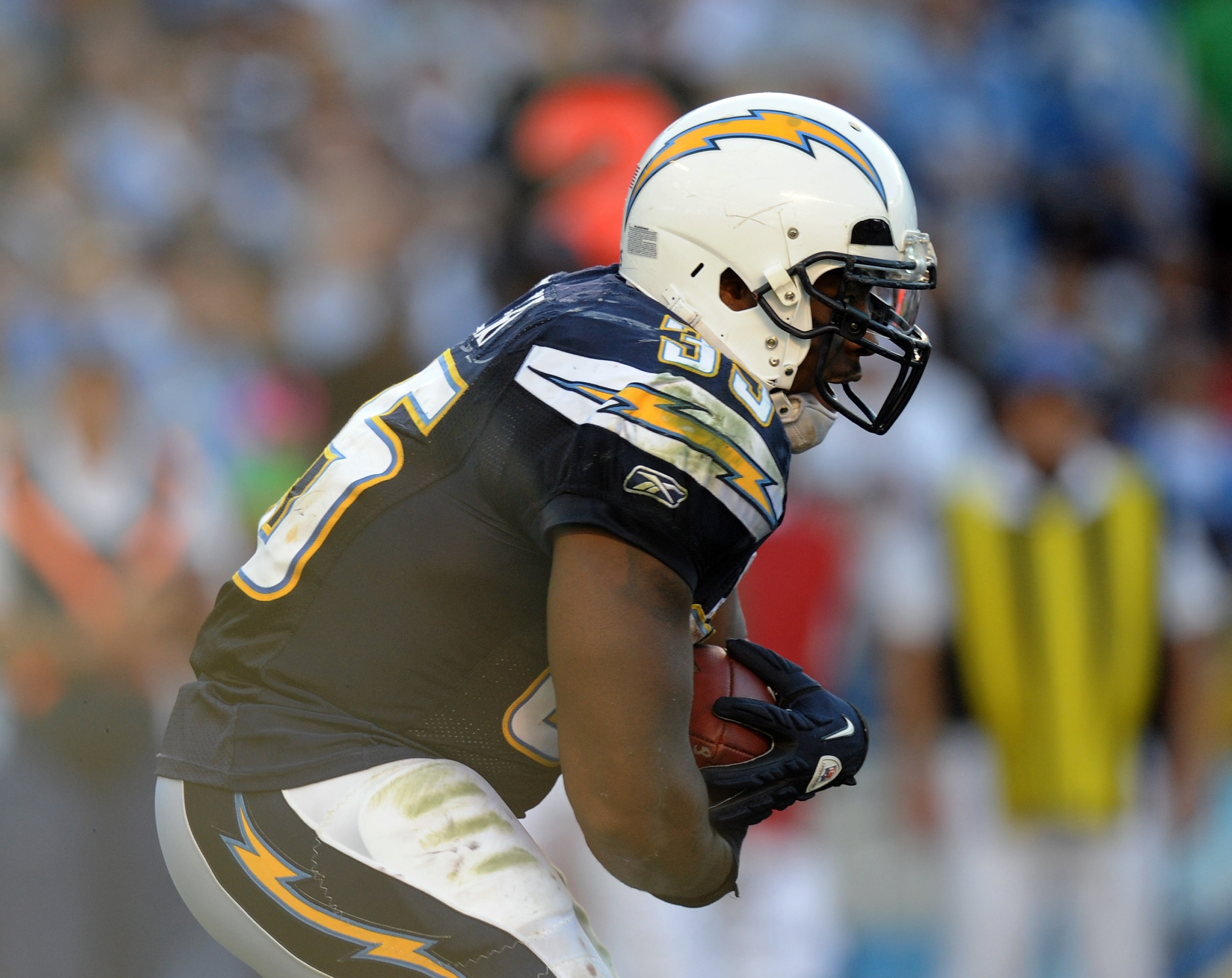 SAN DIEGO, CA - DECEMBER 12:  Mike Tolbert #35 of the San Diego Chargers carries the ball against the Kansas City Chiefs during the game at Qualcomm Stadium on December 12, 2010 in San Diego, California.  (Photo by Harry How/Getty Images)