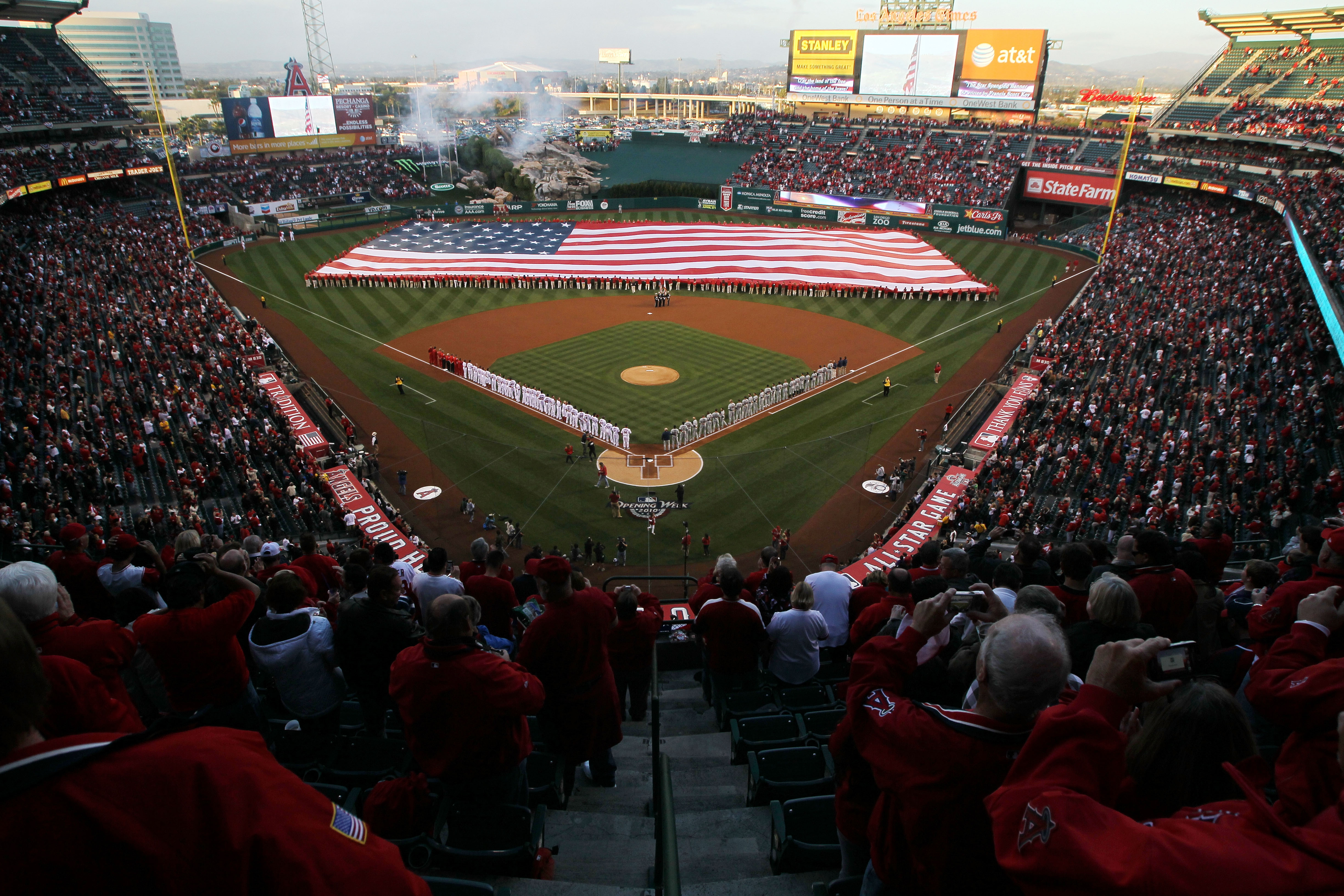 Photo: Los Angeles Angels of Anaheim Hideki Matsui reacts after