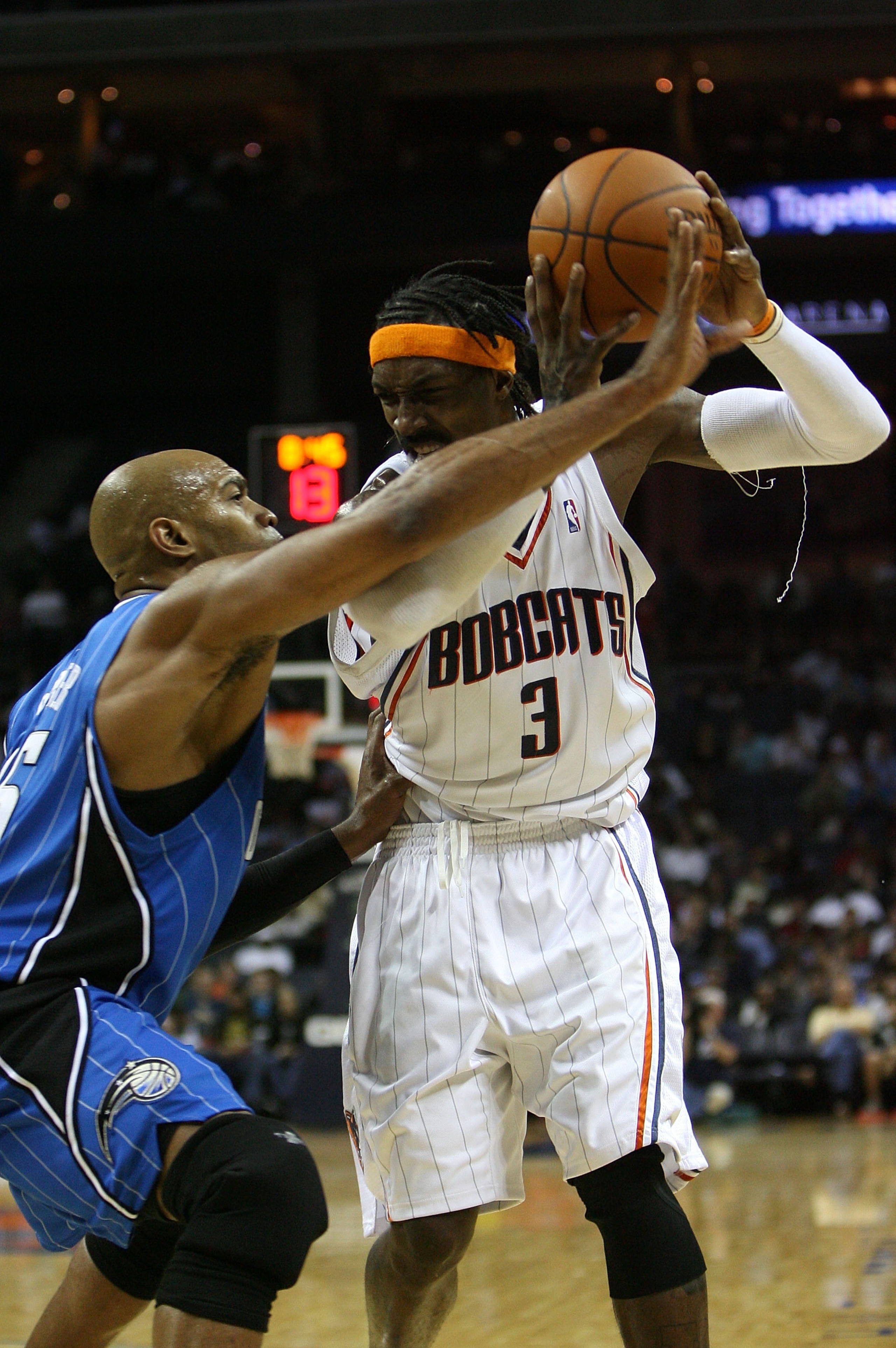 CHARLOTTE, NC - NOVEMBER 10:  Vince Carter #15 of the Orlando Magic guards Gerald Wallace #3 of the Charlotte Bobcats during their game at Time Warner Cable Arena on November 10, 2009 in Charlotte, North Carolina.  (Photo by Streeter Lecka/Getty Images)