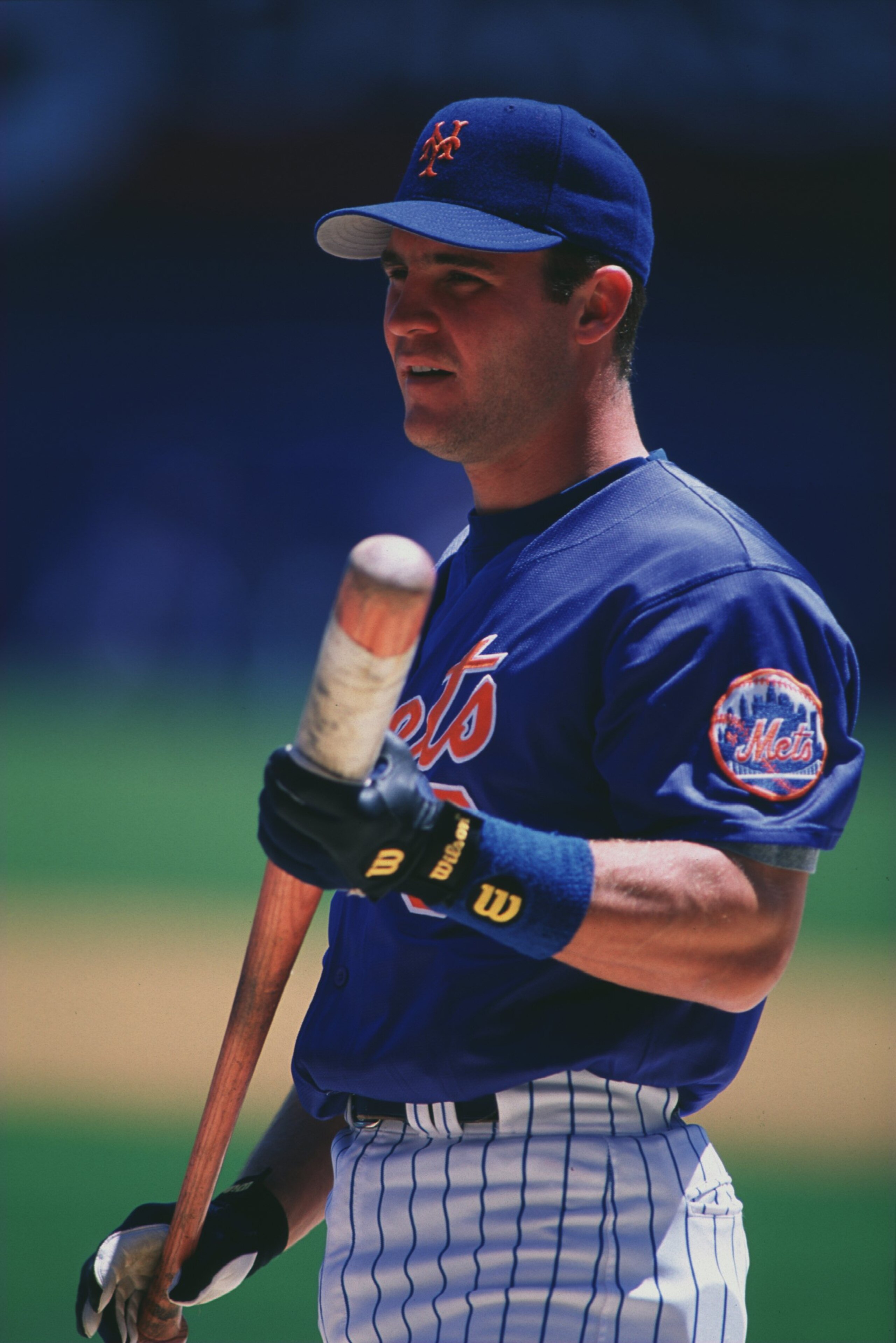 25 May 1996: Catcher Todd Hundley of the New York Mets looks on during the Mets 7-2 loss to the San Diego Padres at Shea Stadium in New York, New York.