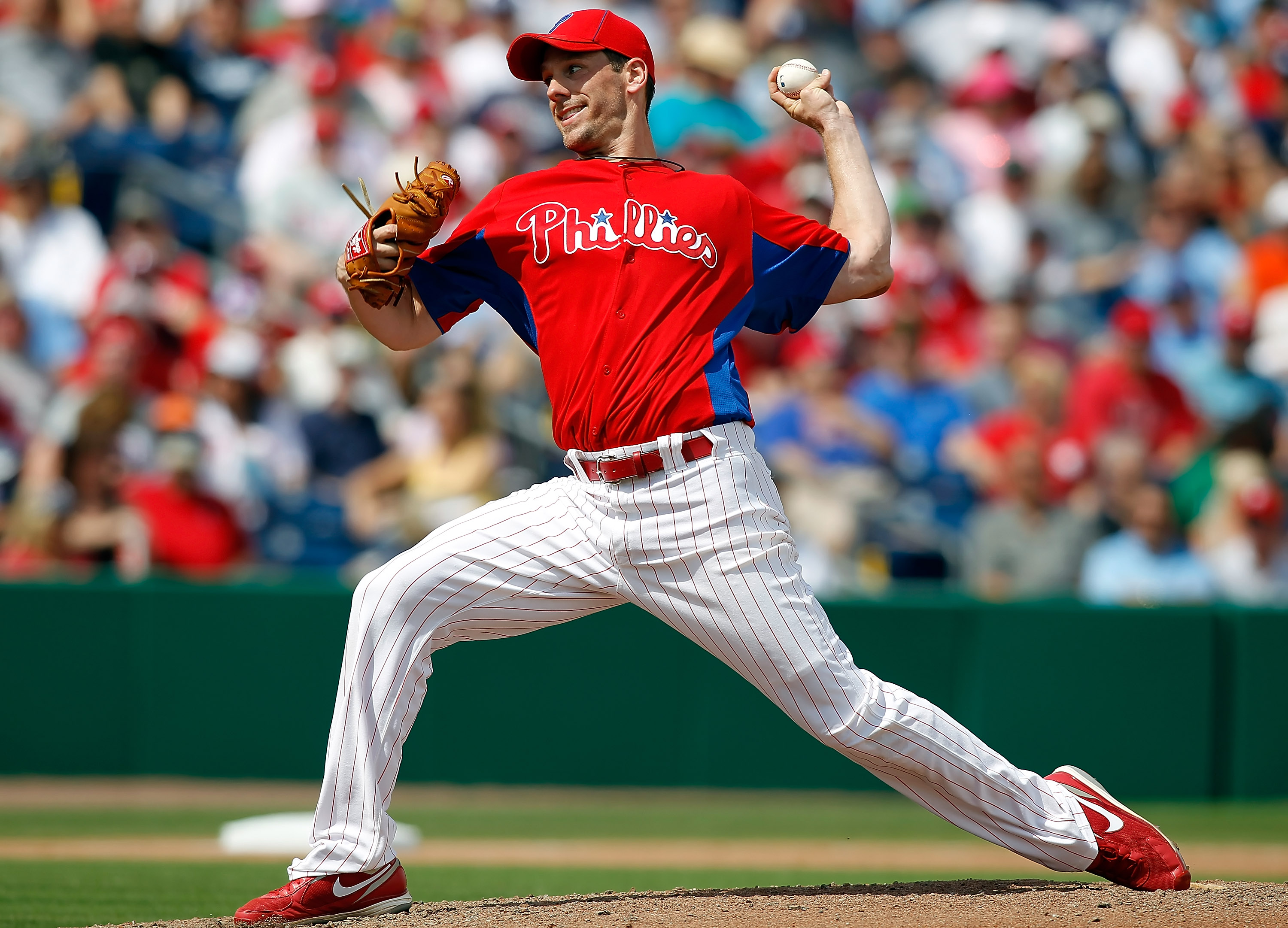 CLEARWATER, FL - MARCH 06:  Pitcher Cliff Lee #33 of the Philadelphia Phillies pitches against the Tampa Bay Rays during a Grapefruit League Spring Training Game at Bright House Field on March 6, 2011 in Sarasota, Florida.  (Photo by J. Meric/Getty Images