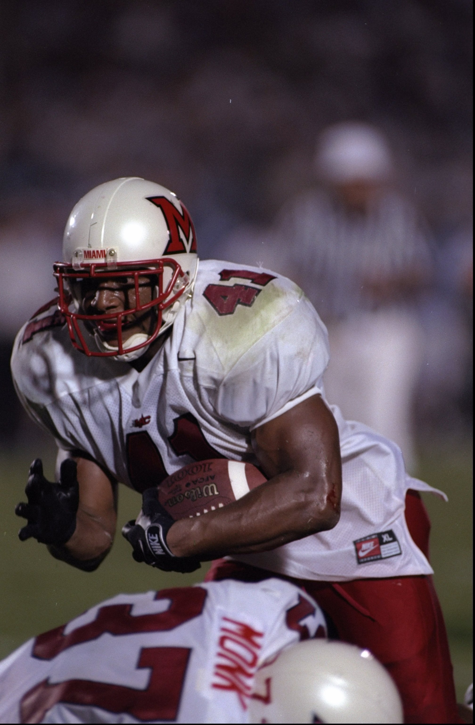 5 Sep 1998:  Tailback Travis Prentice #41 of the Miami Ohio Redhawks in action during a game against the North Carolina Tar Heels at the Kenan Stadium in Chapel Hill, North Carolina. The Redhawks defeated the Tar Heels 13-10. Mandatory Credit: Chris Covat