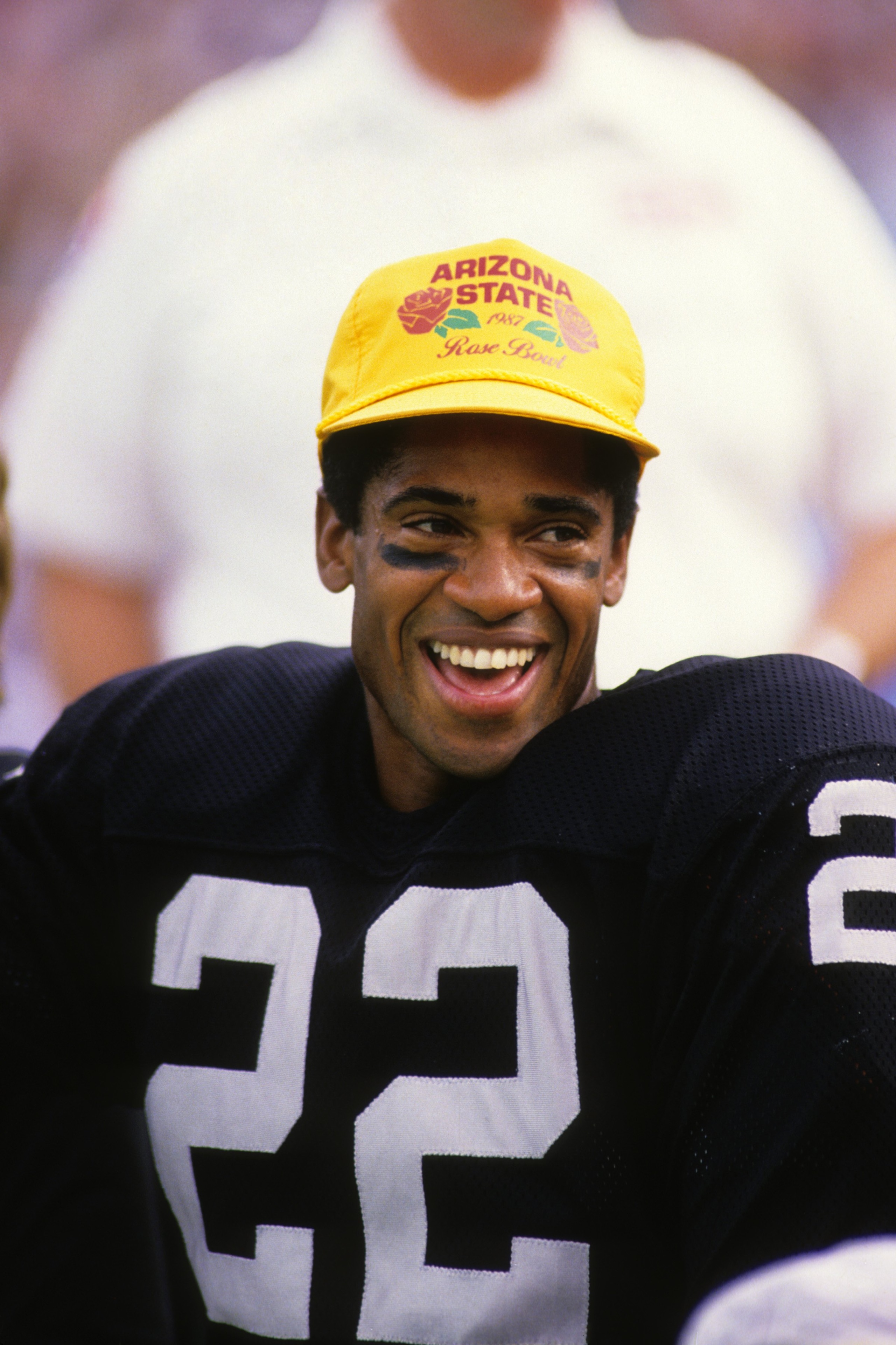 LOS ANGELES - NOVEMBER 16:  Defensive back Mike Haynes #22 of the Los Angeles Raiders looks on during the game against the Cleveland Browns at the Los Angeles Memorial Coliseum on November 16, 1986 in Los Angeles, California. The Raiders won 27-14. (Photo