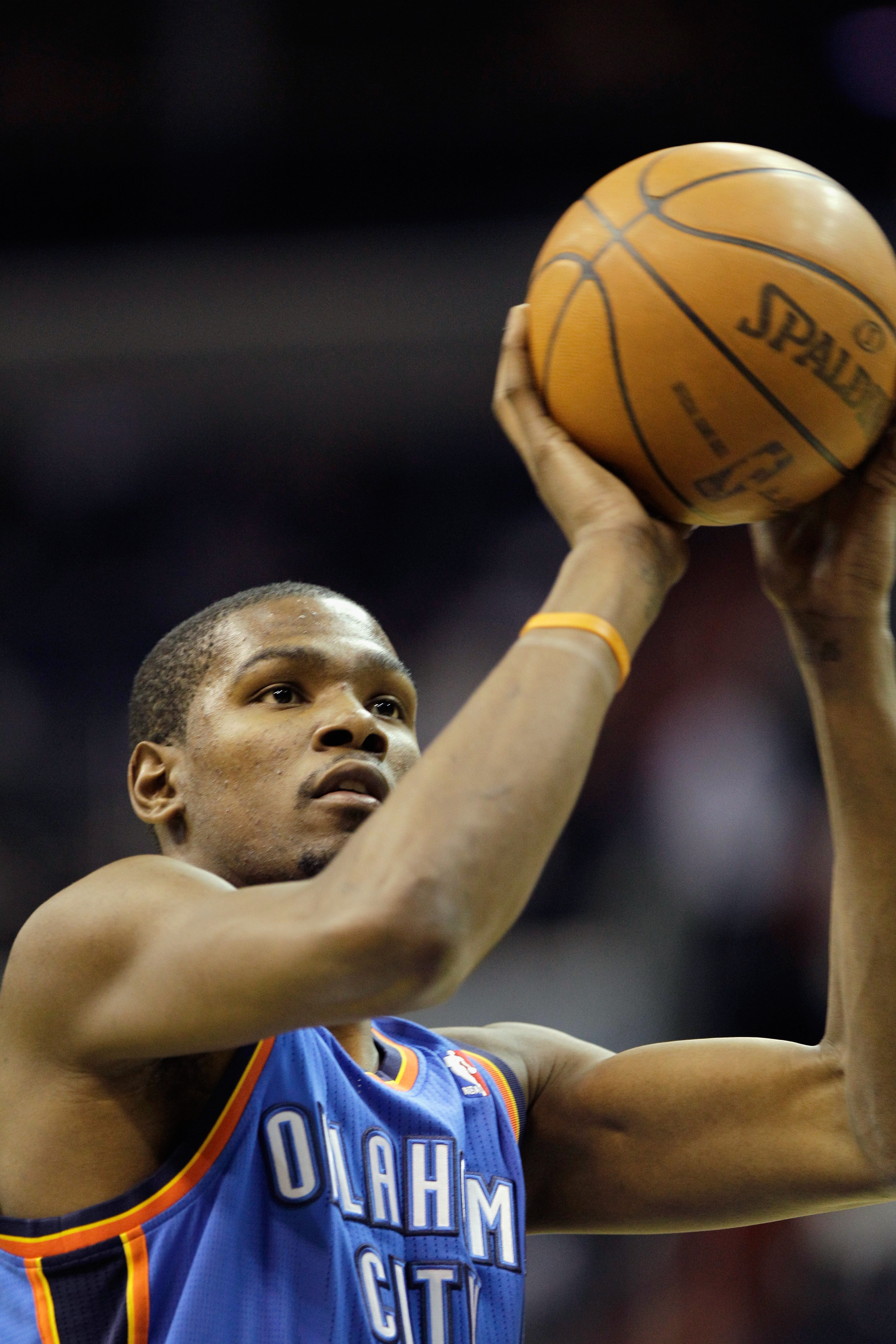 WASHINGTON, DC - MARCH 14:  Kevin Durant #35 of the Oklahoma City Thunder shoots a free throw against the Washington Wizards during the first half at the Verizon Center on March 14, 2011 in Washington, DC. NOTE TO USER: User expressly acknowledges and agr
