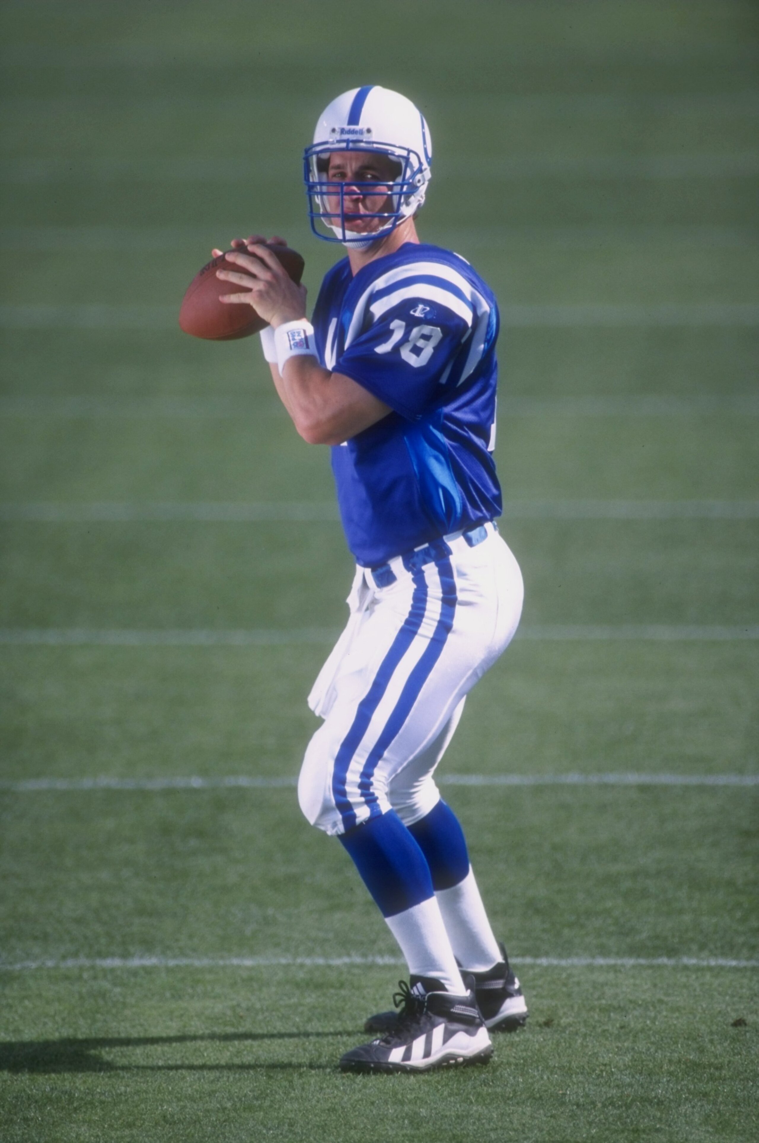 20 May 1998:  Peyton Manning #18 of the Indianapolis Colts in action during the Pinnacle NFL Rookie Shoot at the Citrus Bowl in Orlando, Florida. Mandatory Credit: Craig Melvin  /Allsport