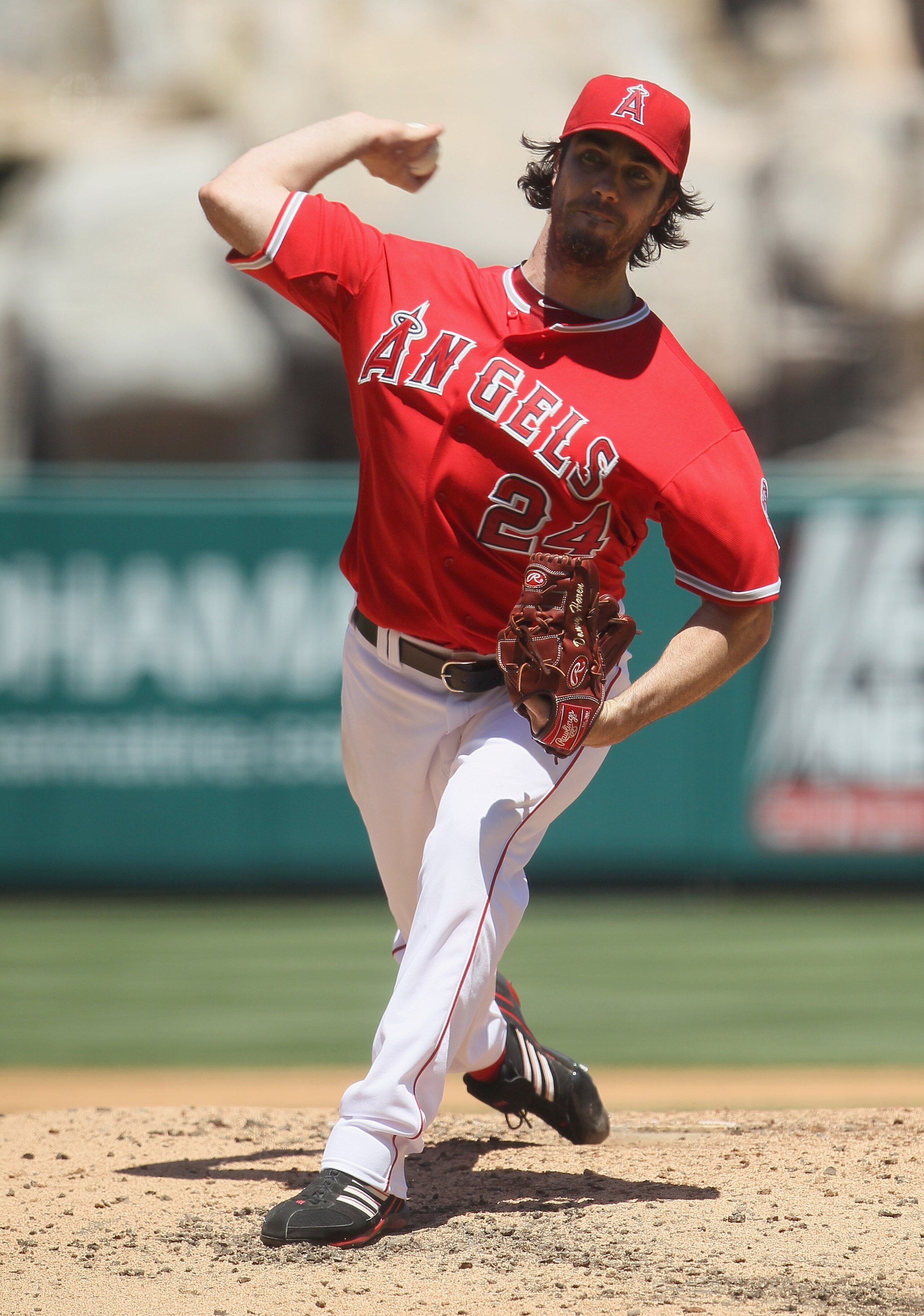 ANAHEIM, CA - AUGUST 15: Dan Haren #24 of the Los Angeles Angels of Anaheim pitches against the Toronto Blue Jays at Angel Stadium on August 15, 2010 in Anaheim, California. The Blue Jays defeated the Angels 4-1. (Photo by Jeff Gross/Getty Images) ANAHEIM, CA - AUGUST 15: Dan Haren #24 of the Los Angeles Angels of Anaheim pitches against the Toronto Blue Jays at Angel Stadium on August 15, 2010 in Anaheim, California. The Blue Jays defeated the Angels 4-1. (Photo by Jeff Gross/Getty Images)