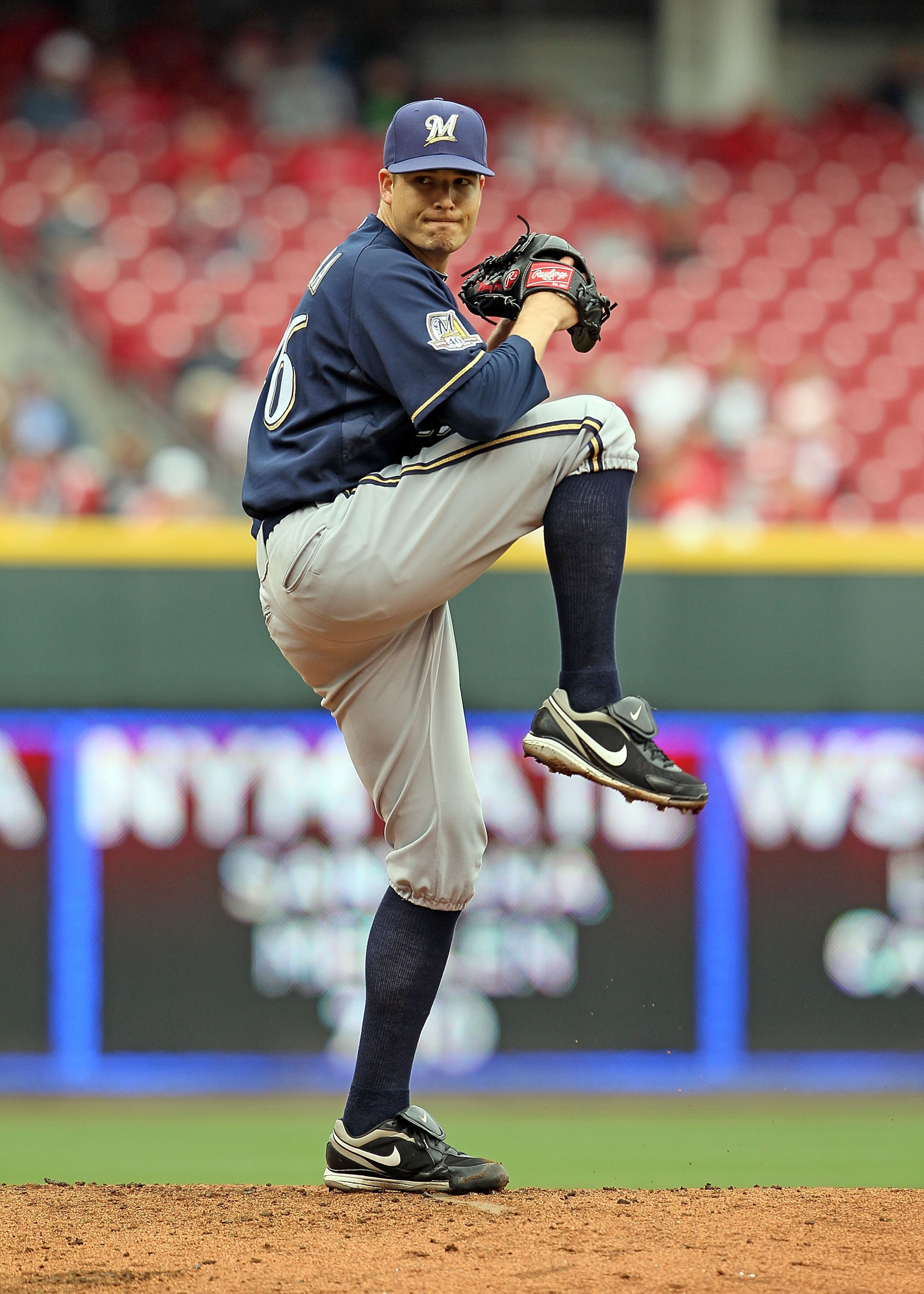 CINCINNATI - MAY 18: Manny Parra #26 of the Milwaukee Brewers throws a pitch during the game against the Cincinnati Reds at Great American Ball Park on May 18, 2010 in Cincinnati, Ohio. (Photo by Andy Lyons/Getty Images) CINCINNATI - MAY 18: Manny Parra #26 of the Milwaukee Brewers throws a pitch during the game against the Cincinnati Reds at Great American Ball Park on May 18, 2010 in Cincinnati, Ohio. (Photo by Andy Lyons/Getty Images)