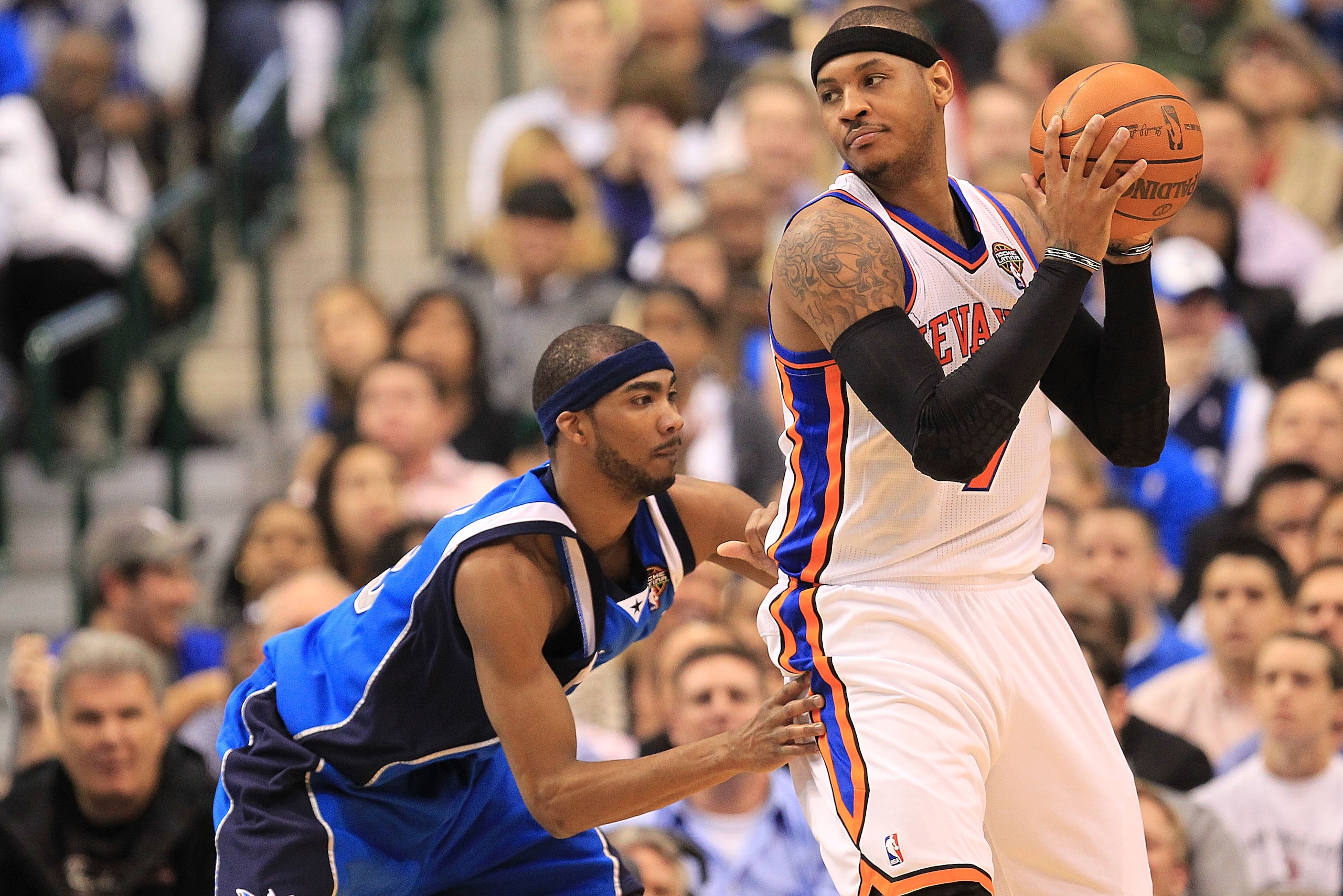 DALLAS, TX - MARCH 10:  Forward Carmelo Anthony #7 of the New York Knicks at American Airlines Center on March 10, 2011 in Dallas, Texas.  NOTE TO USER: User expressly acknowledges and agrees that, by downloading and or using this photograph, User is cons