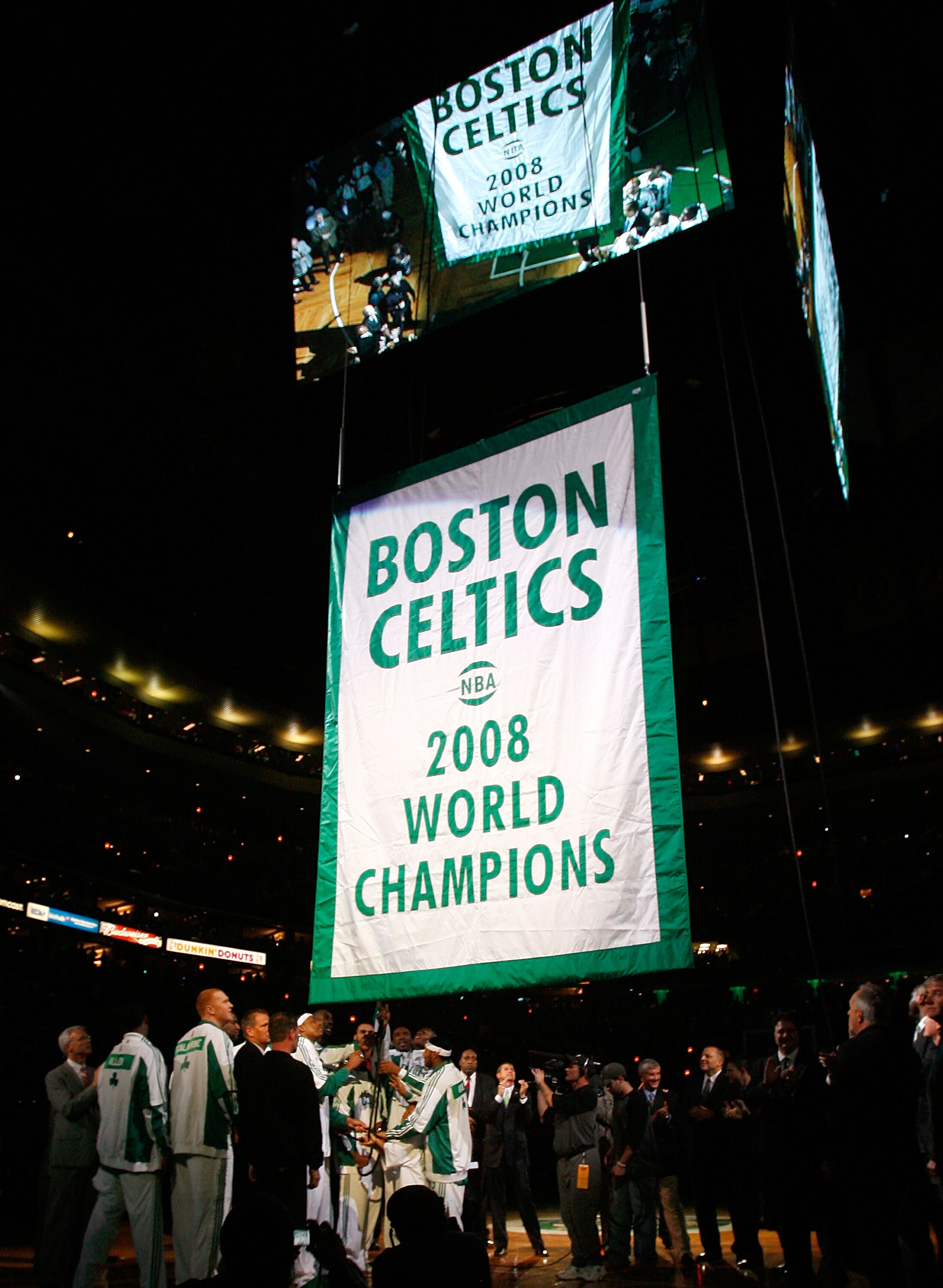 BOSTON, MA - OCTOBER 28: The Boston Celtics raise 2008 World Championship banner during the 2008 NBA World Championship ceremony before a game against the Cleveland Cavaliers at the TD Banknorth Garden on October 28, 2008 in Boston, Massachusetts. NOTE TO