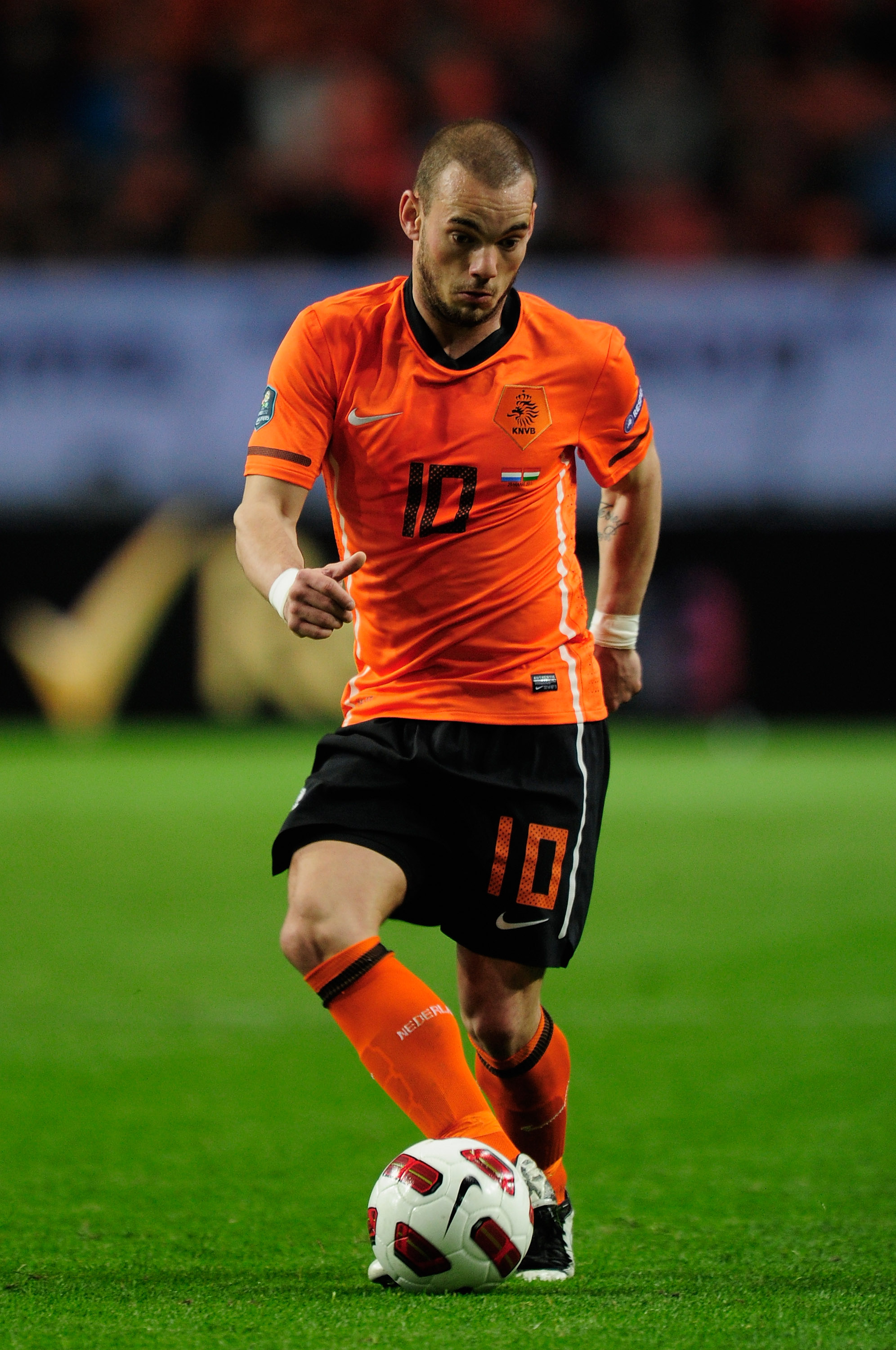 AMSTERDAM, NETHERLANDS - MARCH 29:  Wesley Sneijder of the Netherlands in action during the Group E, EURO 2012 Qualifier between Netherlands and Hungary at the Amsterdam Arena on March 29, 2011 in Amsterdam, Netherlands.  (Photo by Jamie McDonald/Getty Im
