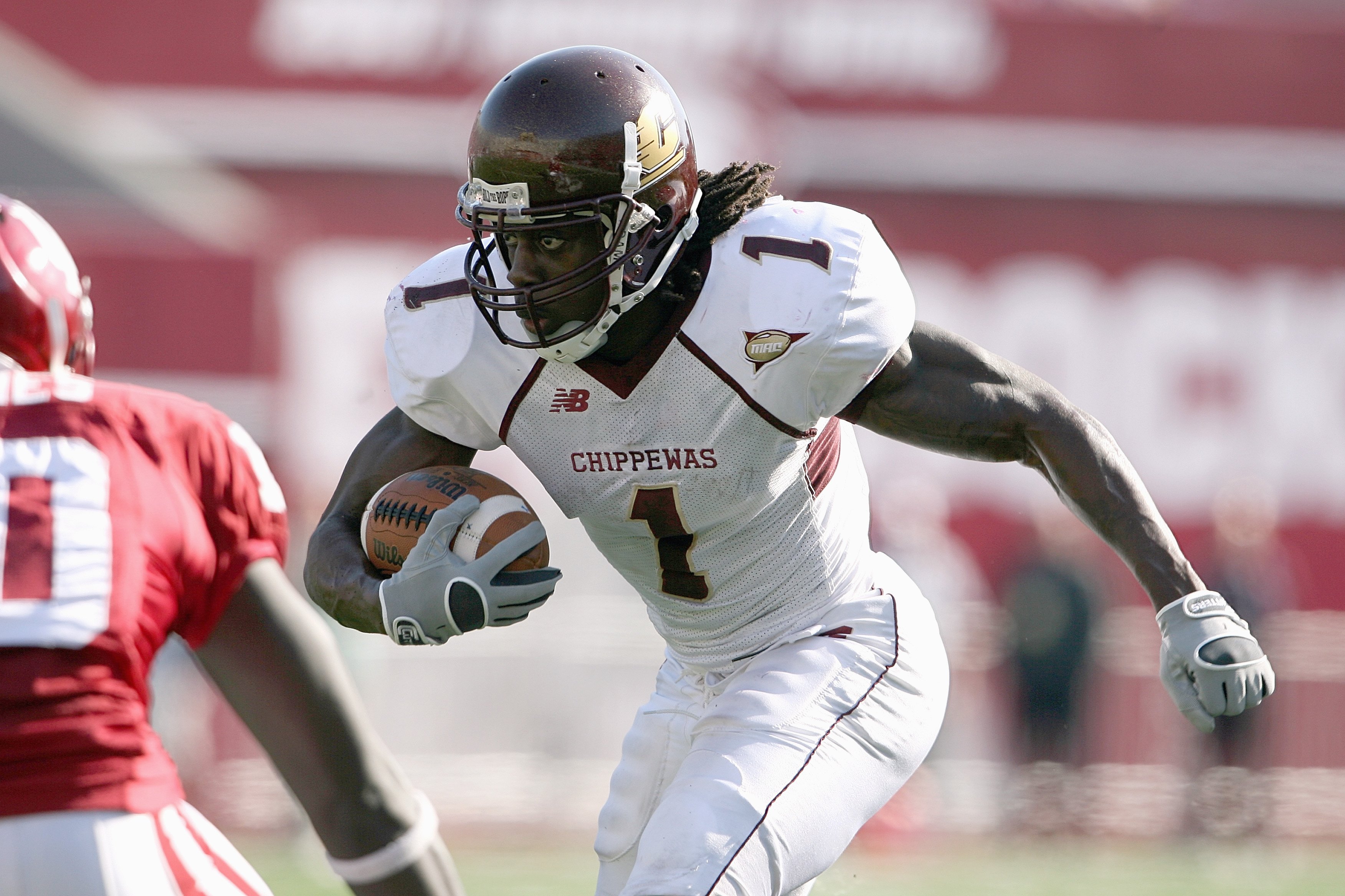 BLOOMINGTON, IN - NOVEMBER 01:  Kito Poblah #1 of the Central Michigan Chippewas carries the ball during the game against the Indiana Hooisers at Memorial Stadium on November 1, 2008 in Bloomington, Indiana.  (Photo by Andy Lyons/Getty Images)