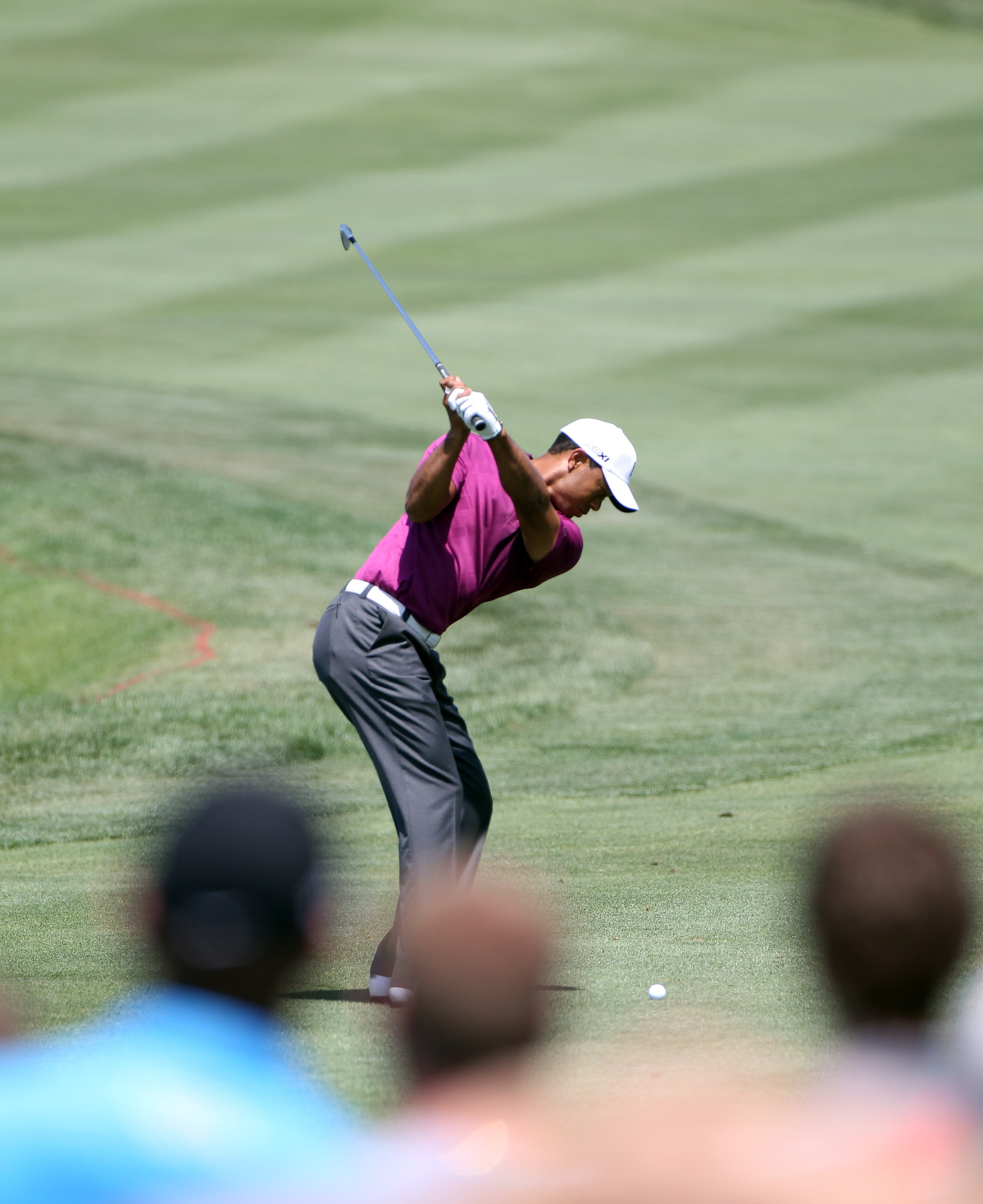 ORLANDO, FL - MARCH 26:  Tiger Woods plays a shot on the 3rd hole during the third round of the Arnold Palmer Invitational presented by MasterCard at the Bay Hill Club and Lodge on March 26, 2011 in Orlando, Florida.  (Photo by Sam Greenwood/Getty Images)