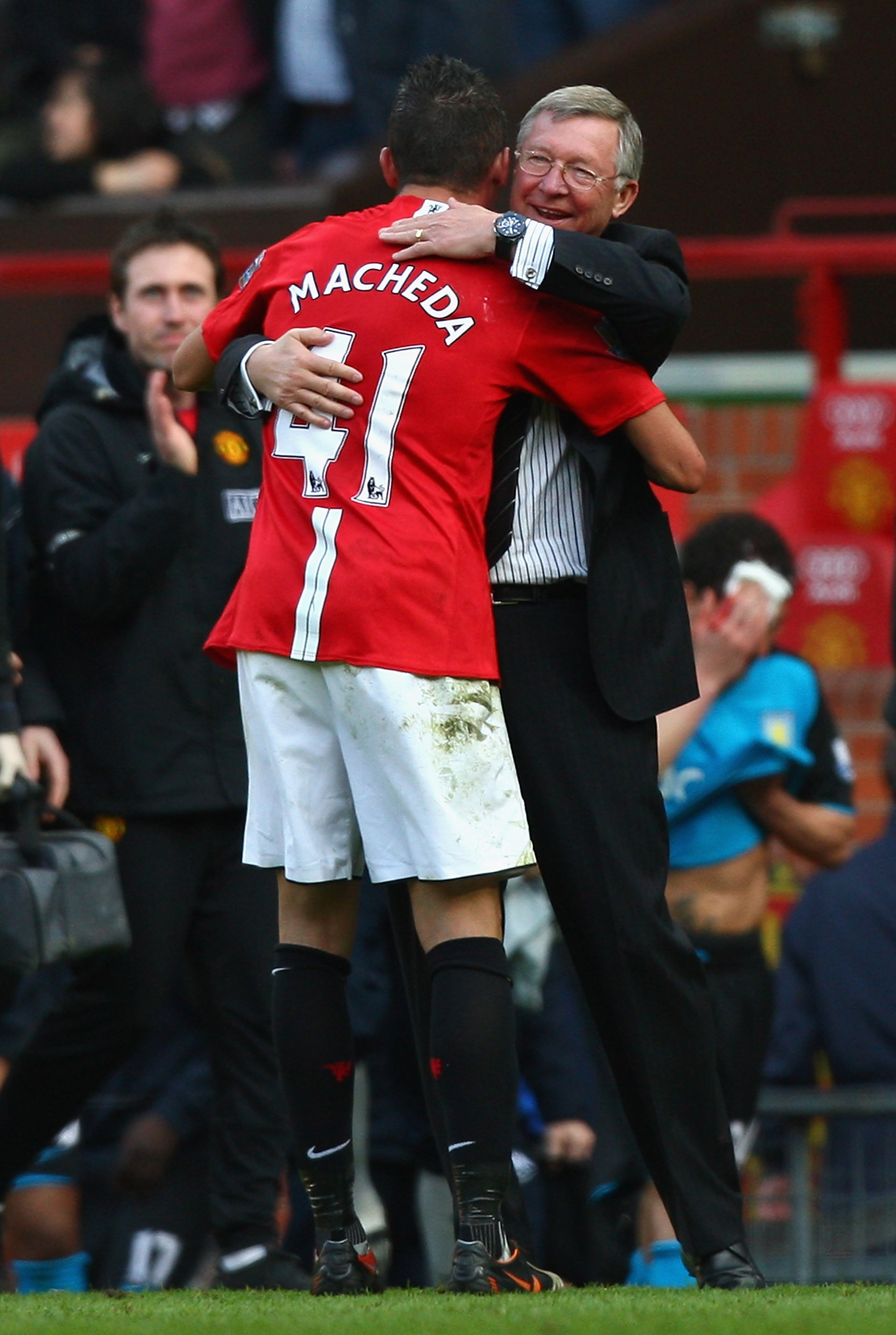 MANCHESTER, ENGLAND - APRIL 05:  Frederico Macheda of Manchester United is congratulated by Manager Sir Alex Ferguson at the end of the Barclays Premier League match between Manchester United and Aston Villa at Old Trafford on April 5, 2009 in Manchester,