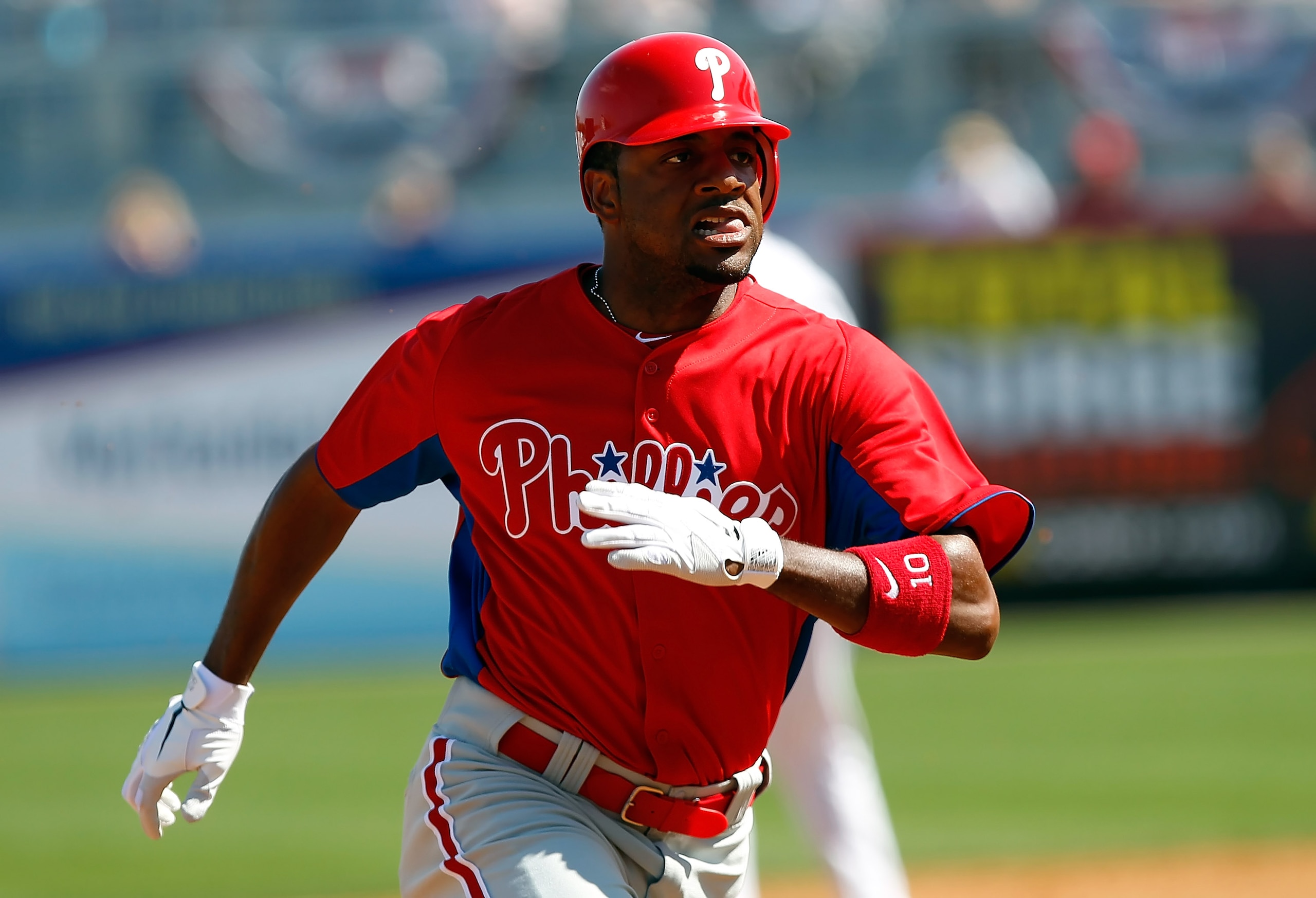 TAMPA, FL - FEBRUARY 26: Outfielder Ben Francisco #10 of the Philadelphia Phillies advances to third against the New York Yankees during a Grapefruit League Spring Training Game at George M. Steinbrenner Field on February 26, 2011 in Tampa, Florida. (Ph TAMPA, FL - FEBRUARY 26: Outfielder Ben Francisco #10 of the Philadelphia Phillies advances to third against the New York Yankees during a Grapefruit League Spring Training Game at George M. Steinbrenner Field on February 26, 2011 in Tampa, Florida. (Ph