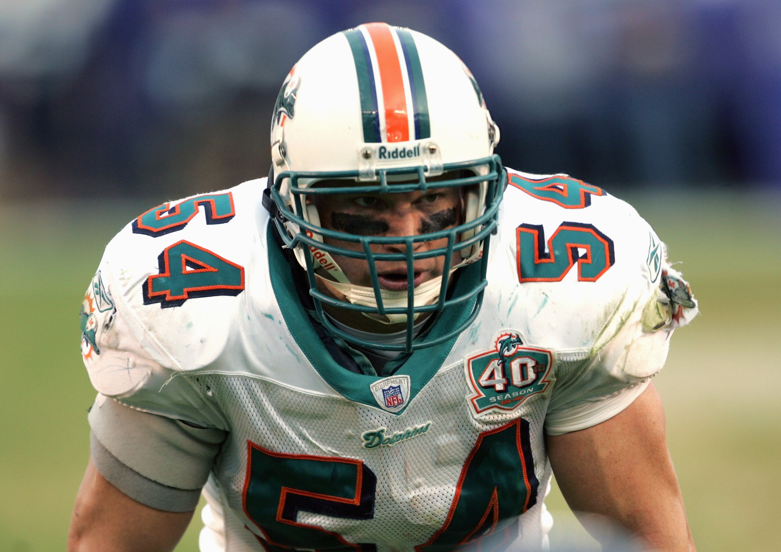SAN DIEGO - DECEMBER 11:  Zach Thomas #54 of the Miami Dolphins lines up during the NFL game with the San Diego Chargers on December 11, 2005 at Qualcomm Stadium in San Diego, California.  The Dolphins won 23-21. (Photo by Stephen Dunn /Getty Images)