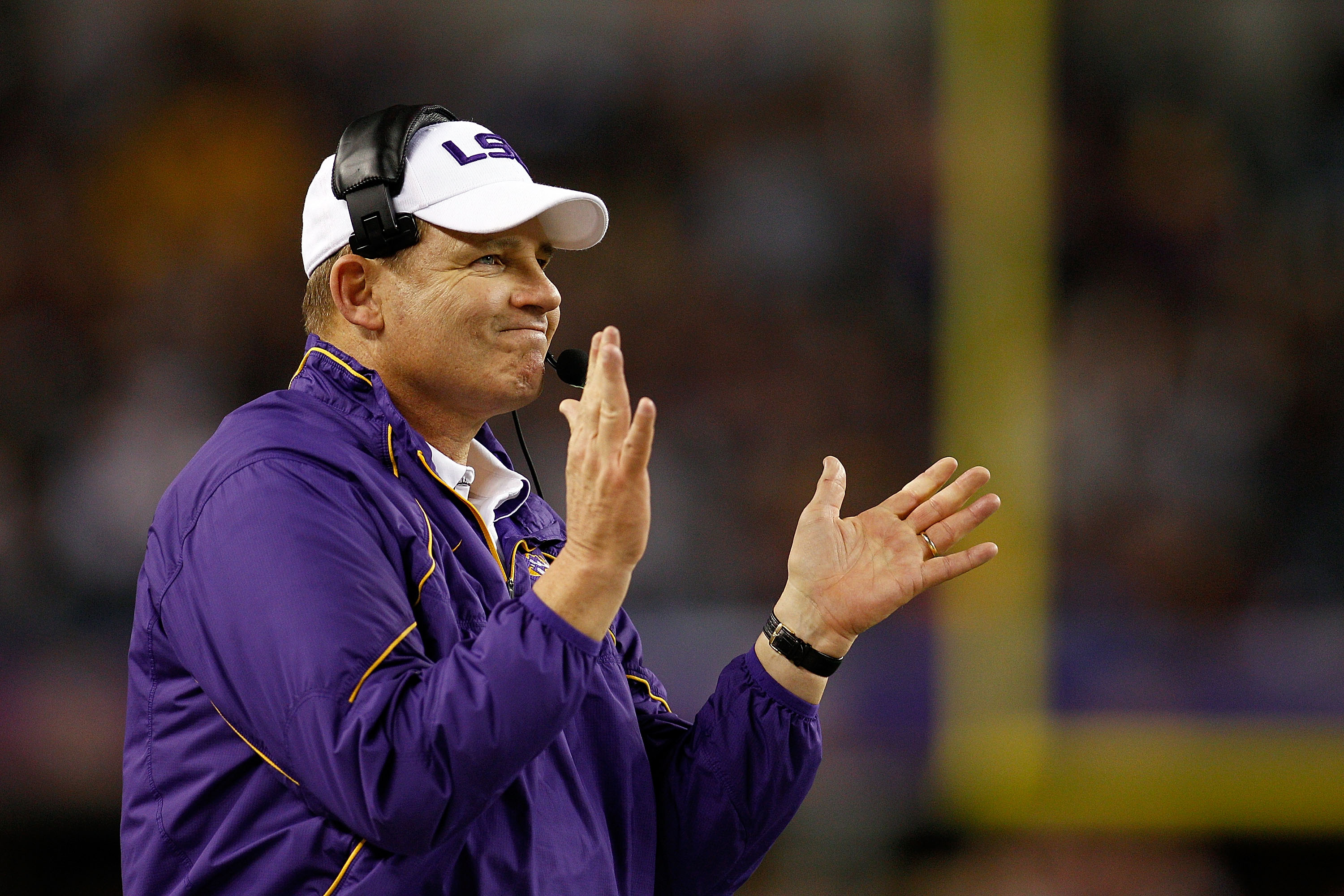 ARLINGTON, TX - JANUARY 07:  Head coach Les Miles of the Louisiana State University Tigers reacts to a field goal during the game against the Texas A&M Aggies during the AT&T Cotton Bowl at Cowboys Stadium on January 7, 2011 in Arlington, Texas.  (Photo b