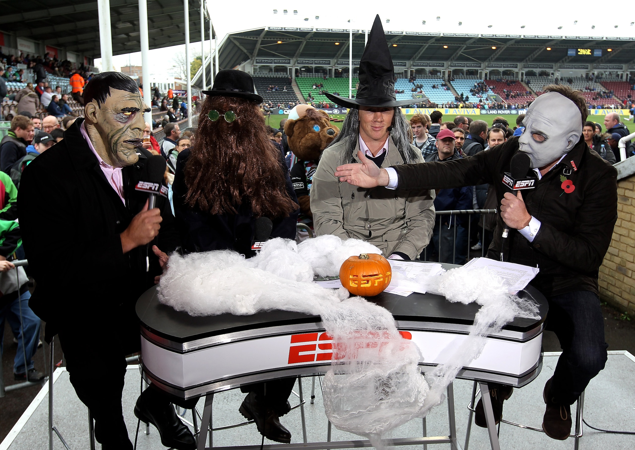 TWICKENHAM, ENGLAND - OCTOBER 31:  (L-R) Ben Kay, Austin Healey and Pete Richards all former England players now ESPN rugby pundits together with presenter Mark Durden-Smith dress up for Halloween during the Aviva Premiership match between Harlequins and