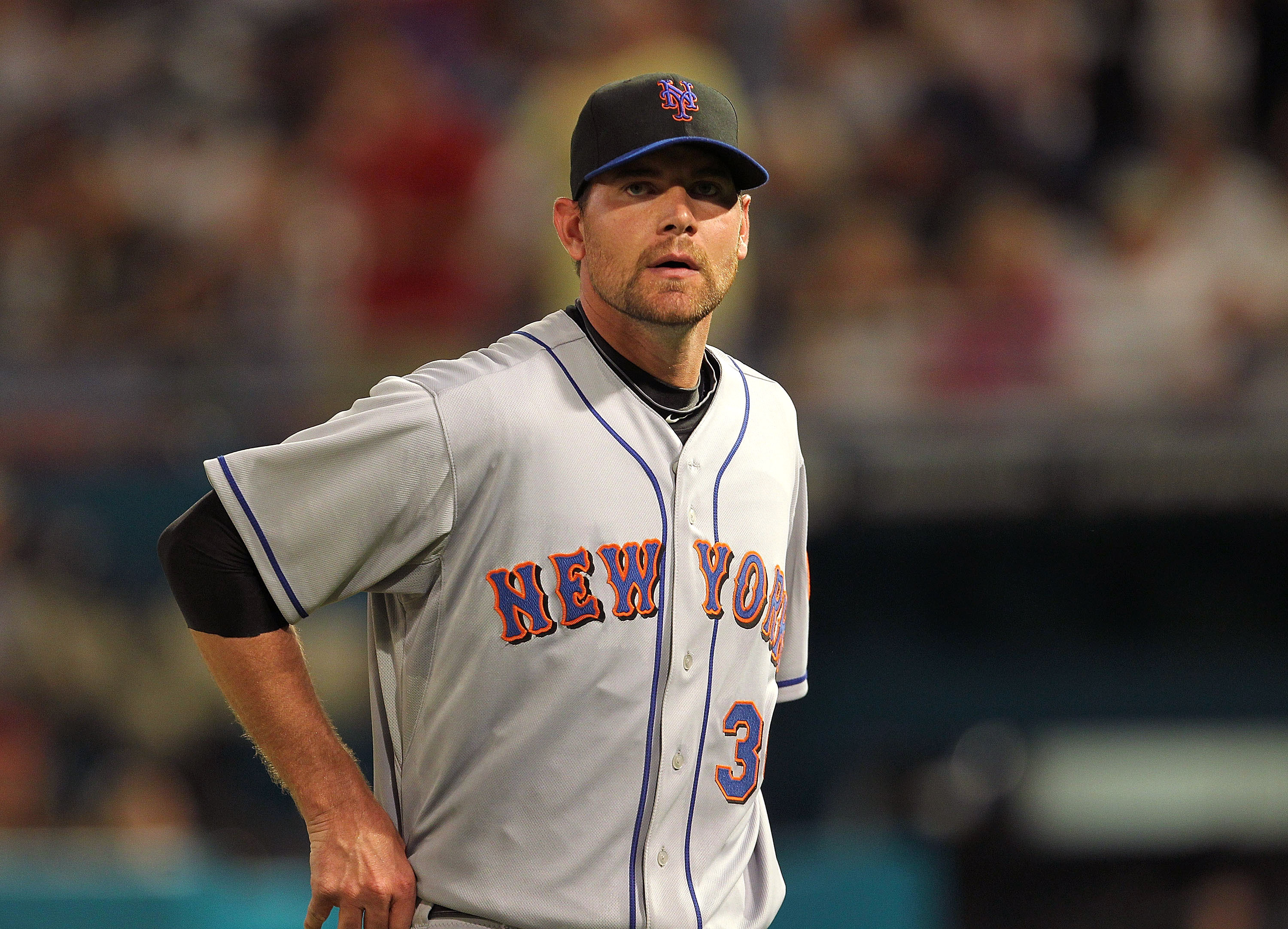 After Struggling Against R.A. Dickey, the Mets Rally Late - The