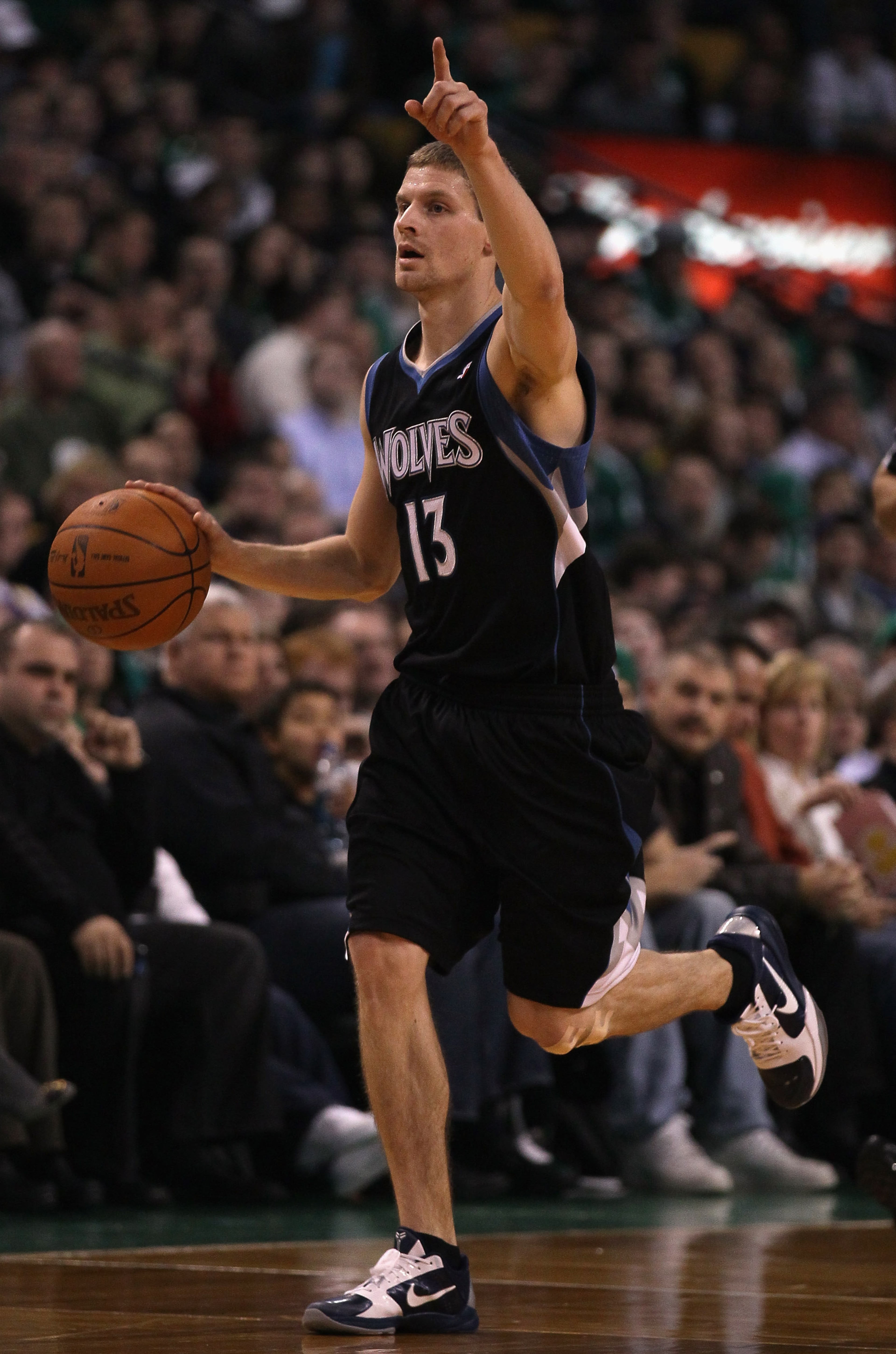 BOSTON, MA - JANUARY 03: Luke Ridnour #13 of the Minnesota Timberwolves signals the play in the first half against the Boston Celtics on January 3, 2011 at the TD Garden in Boston, Massachusetts. NOTE TO USER: User expressly acknowledges and agrees that, BOSTON, MA - JANUARY 03: Luke Ridnour #13 of the Minnesota Timberwolves signals the play in the first half against the Boston Celtics on January 3, 2011 at the TD Garden in Boston, Massachusetts. NOTE TO USER: User expressly acknowledges and agrees that,