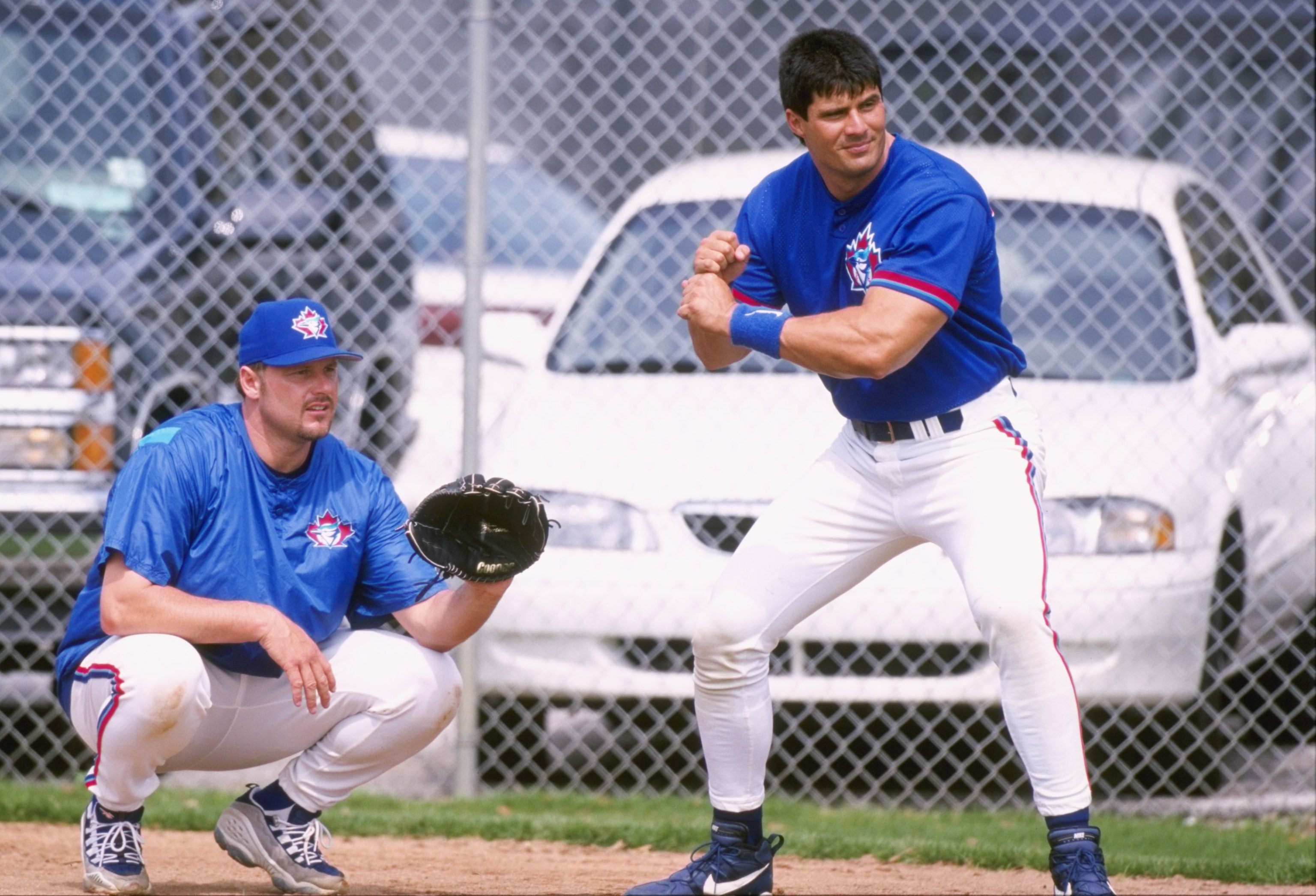 Jose Canseco, Barry Bonds and 5 Retired MLB Stars We Wish Would