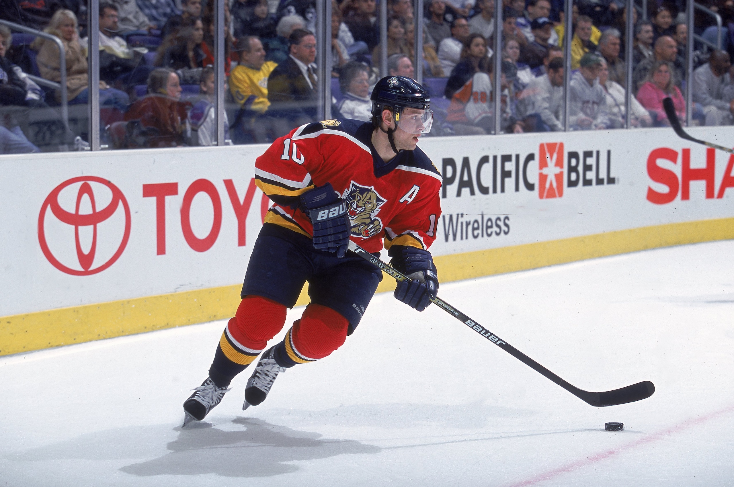 4 Jan 2001:  Pavel Bure #10 of the Florida Pathers moves with the puck during the game against the Los Angeles Kings at the STAPLES Center in Los Angeles, California. The Panthers defeated the Kings 4-3.Mandatory Credit: Robert Laberge  /Allsport