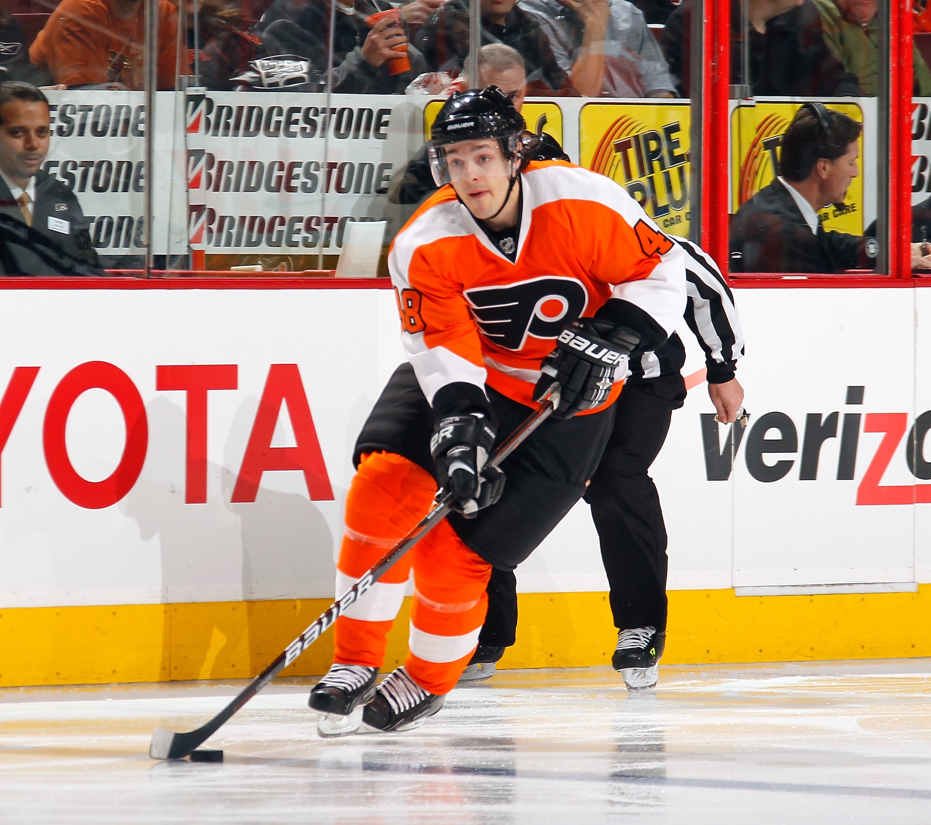 PHILADELPHIA, PA - MARCH 24: Danny Briere #48 of the Philadelphia Flyers skates with the puck during a game against the Pittsburgh Penguins on March 24, 2011 at the Wells Fargo Center in Philadelphia, Pennsylvania.  (Photo by Lou Capozzola/Getty Images)
