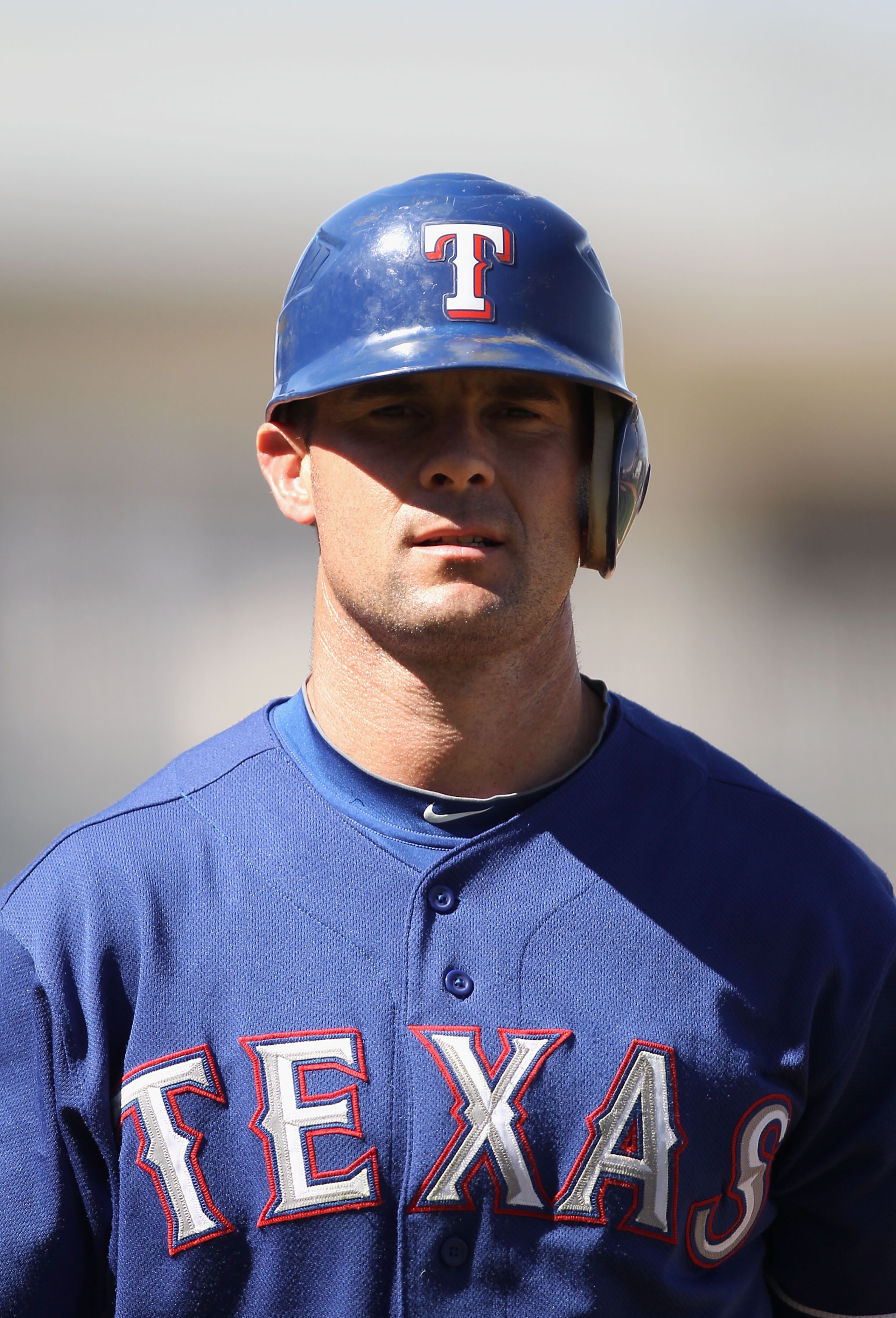 SURPRISE, AZ - MARCH 11:  Michael Young #10 of the Texas Rangers during the spring training game against the Cincinnati Reds at Surprise Stadium on March 11, 2011 in Surprise, Arizona.  (Photo by Christian Petersen/Getty Images)