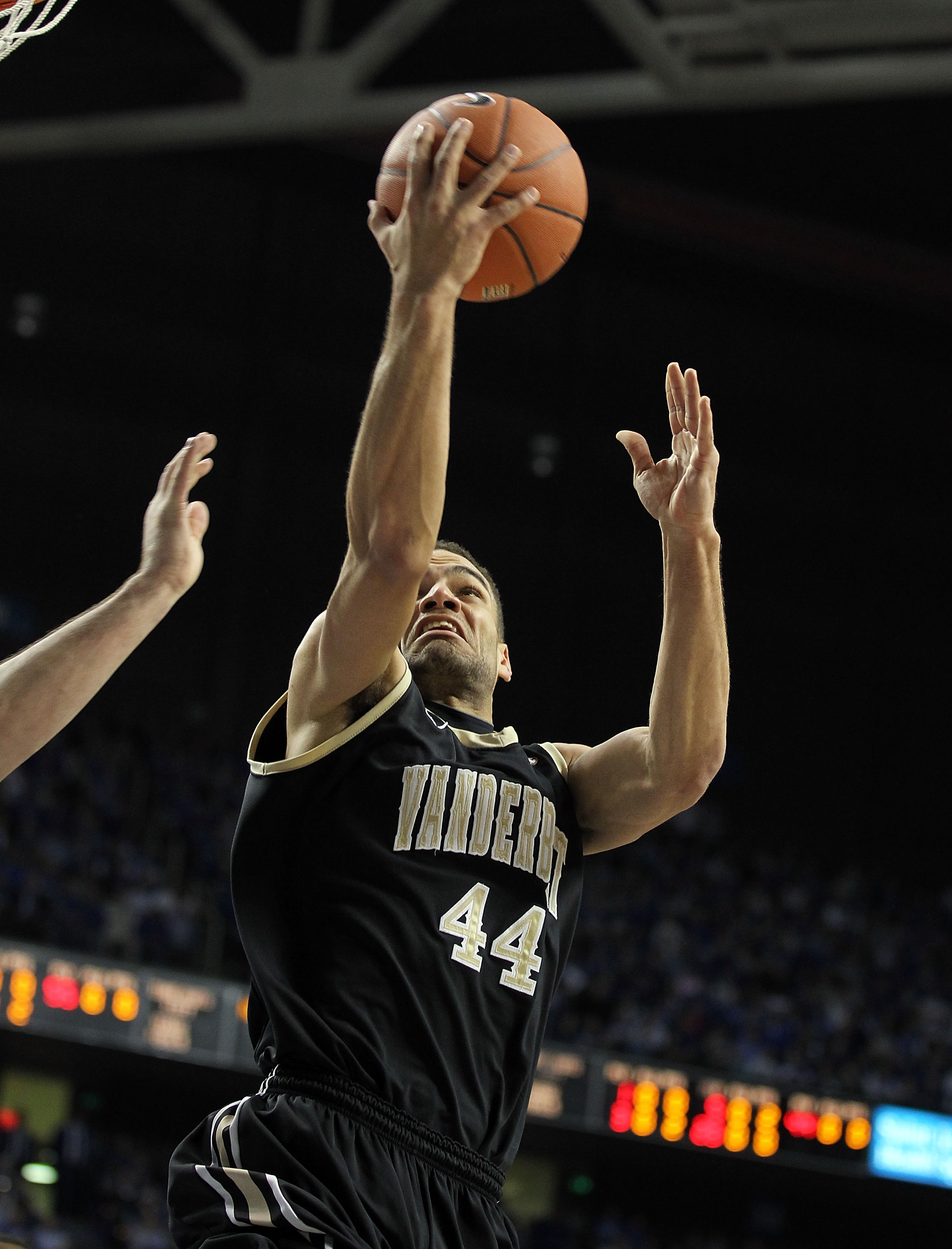 LEXINGTON, KY - MARCH 01:  Jeffery Taylor #44 of the Vanderbilt Commodores shoots the ball during the SEC game against the Kentucky Wildcats  at Rupp Arena on March 1, 2011 in Lexington, Kentucky.  (Photo by Andy Lyons/Getty Images)