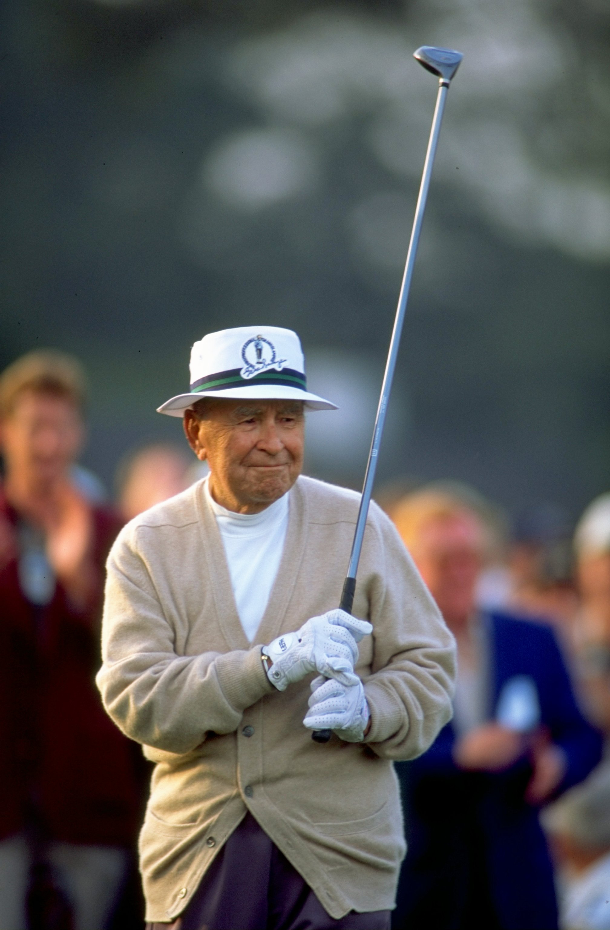 8 Apr 1999:  Gene Sarazen of the USA starts the 1999 US Masters at the Augusta National GC in Augusta, Georgia, USA.  \ Mandatory Credit: Stephen Munday /Allsport