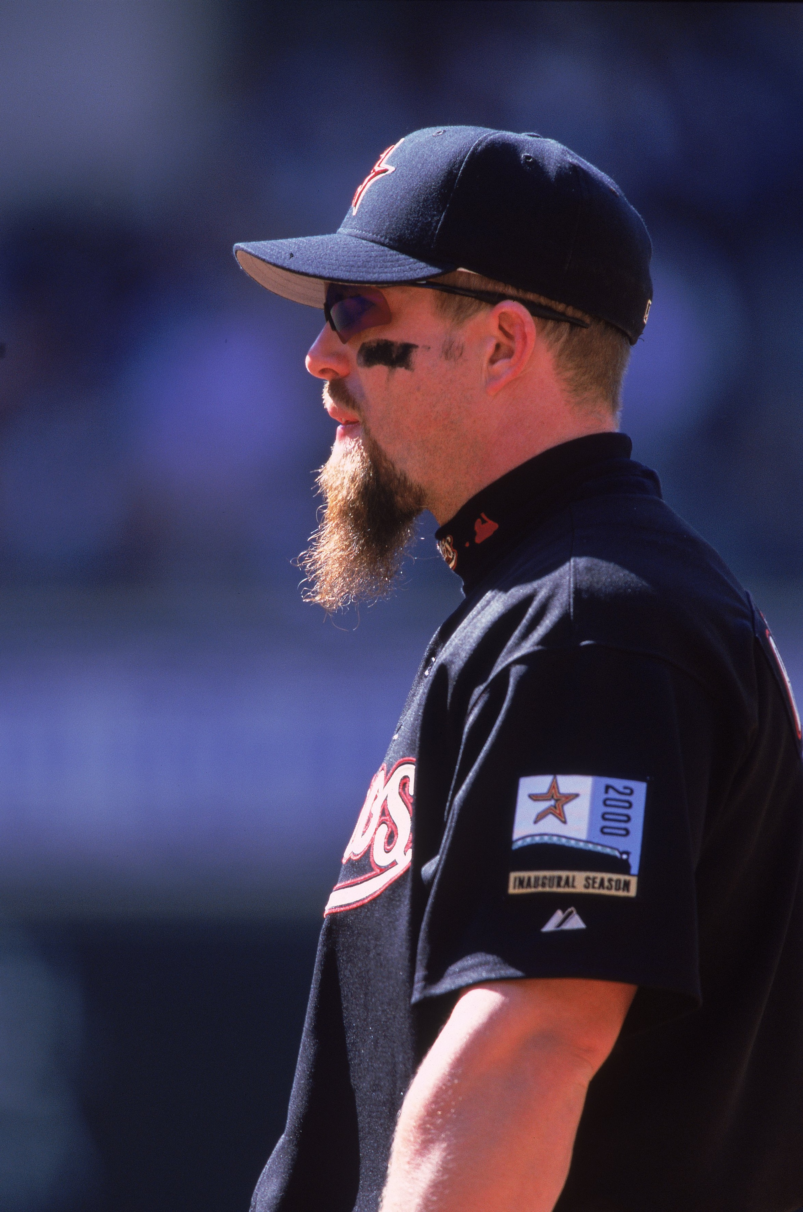 9 Apr 2000: Jeff Bagwell #5 of the Houston Astros looks on the field during a game against the Philadelphia Phillies at Enron Field in Houston, Texas. The Phillies defeated the Astros 3-2. Mandatory Credit: Brian Bahr  /Allsport
