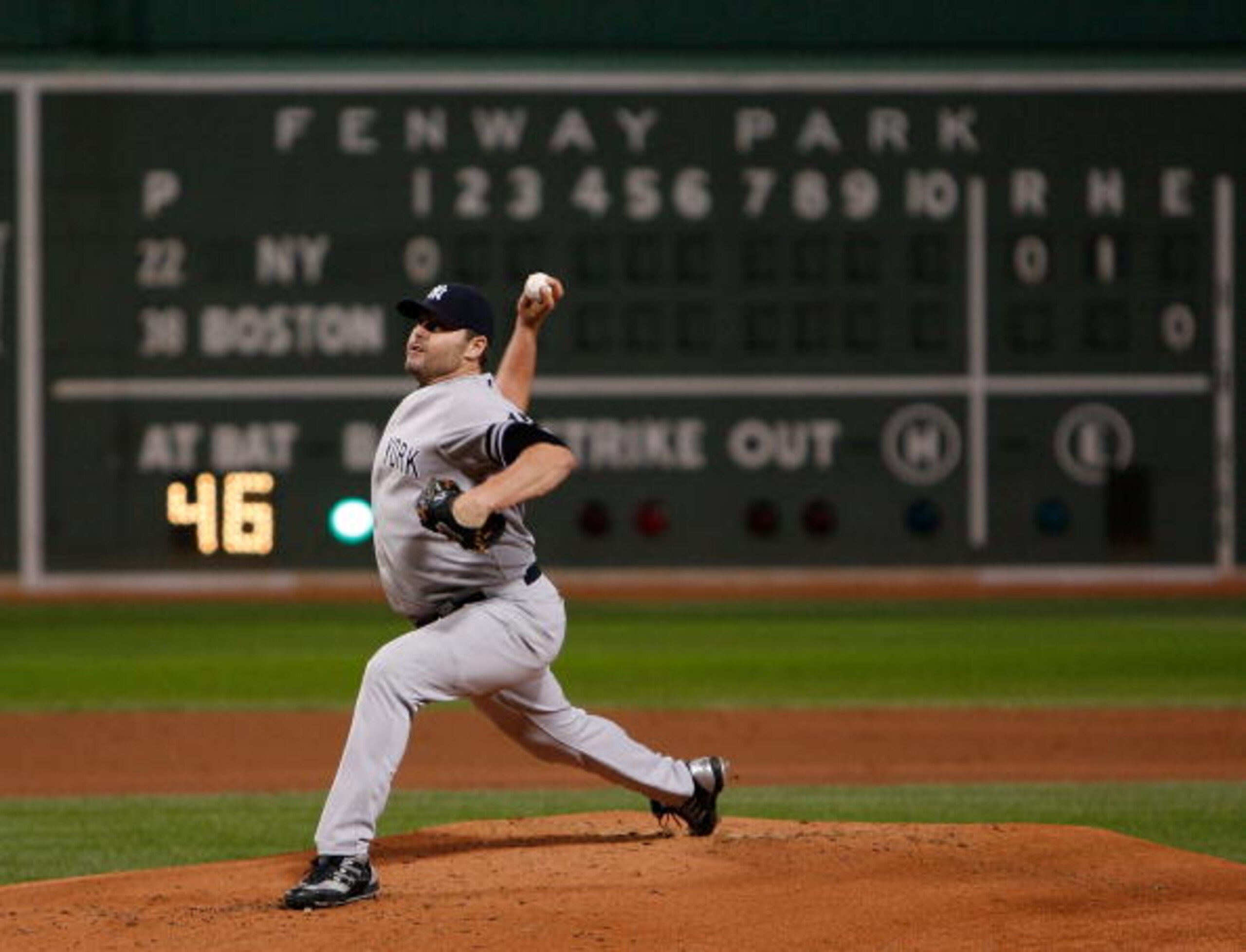 BOSTON - SEPTEMBER 16:  Roger Clemens #22 of the New York Yankees throws during a game against the Boston Red Sox  at Fenway Park on September 16, 2007 in Boston, Massachusetts.  (Photo by Jim Rogash/Getty Images)