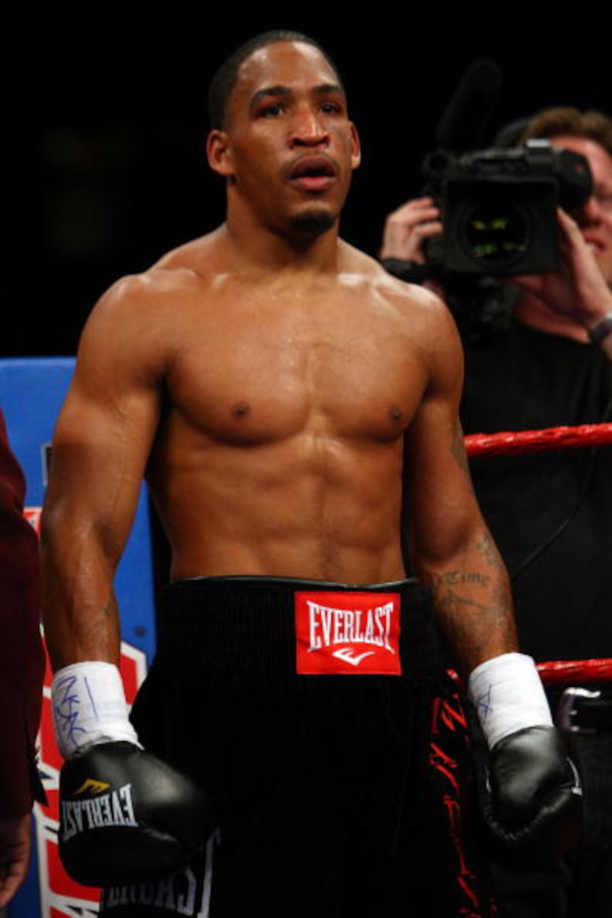 LAS VEGAS - NOVEMBER 22:  James Kirkland stands in the ring before he takes on Brian Vera during their middleweight fight at the MGM Grand Garden Arena November 22, 2008 in Las Vegas, Nevada.  (Photo by John Gichigi/Getty Images)