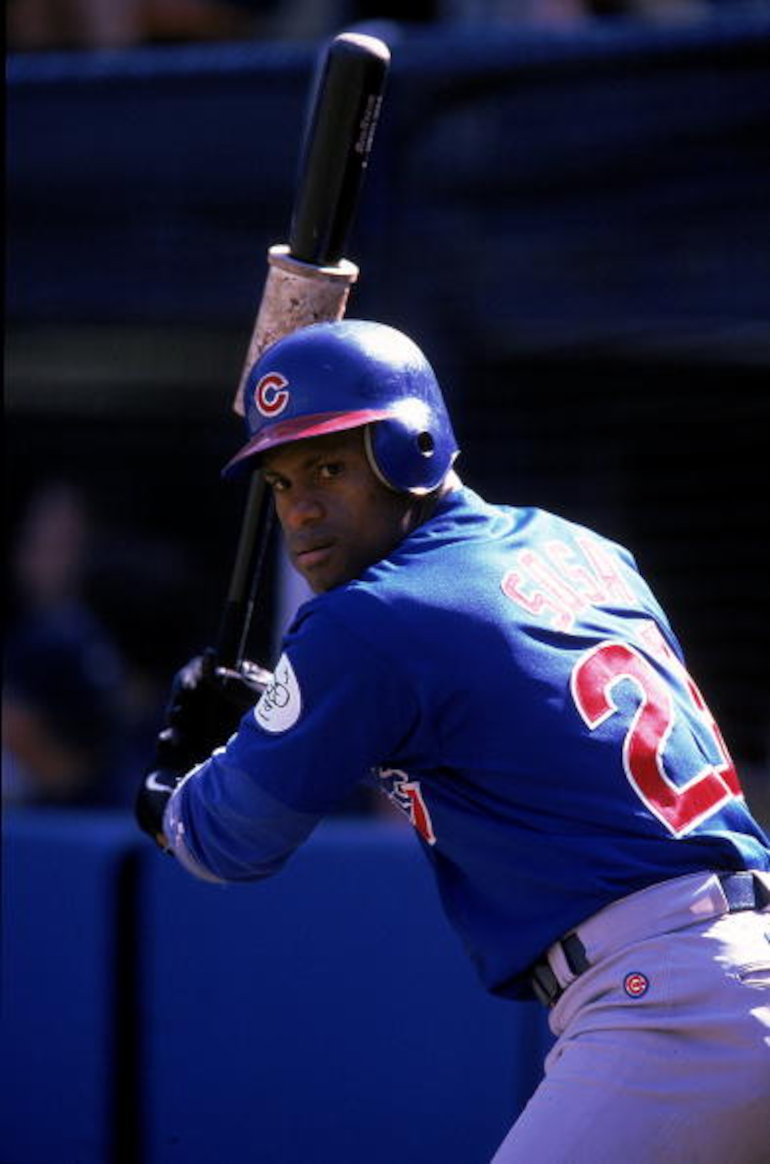 17 Sep 1998:  Sammy Sosa #21 of the Chicago Cubs at bat during  batting practice before the game aginst the San Diego Padres at Qualcomm Stadium in San Diego, California. The Cubs defeated the Padres 4-3.  Mandatory Credit: Todd Warshaw  /Allsport