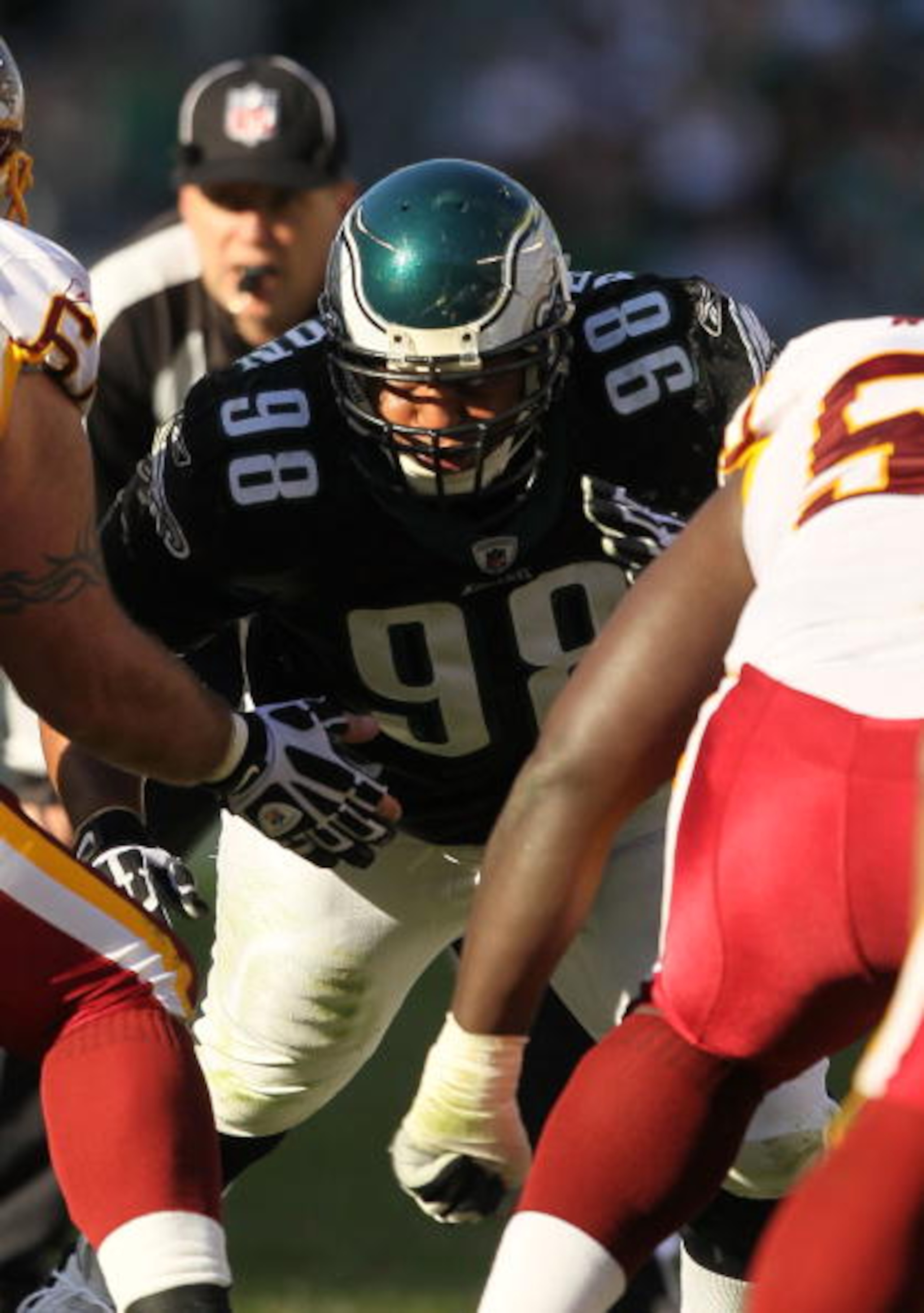 PHILADELPHIA - NOVEMBER 29:  Mike Patterson #98 of the Philadelphia Eagles in action against the Washington Redskins during their game at Lincoln Financial Field on November 29, 2009 in Philadelphia, Pennsylvania.  (Photo by Al Bello/Getty Images)