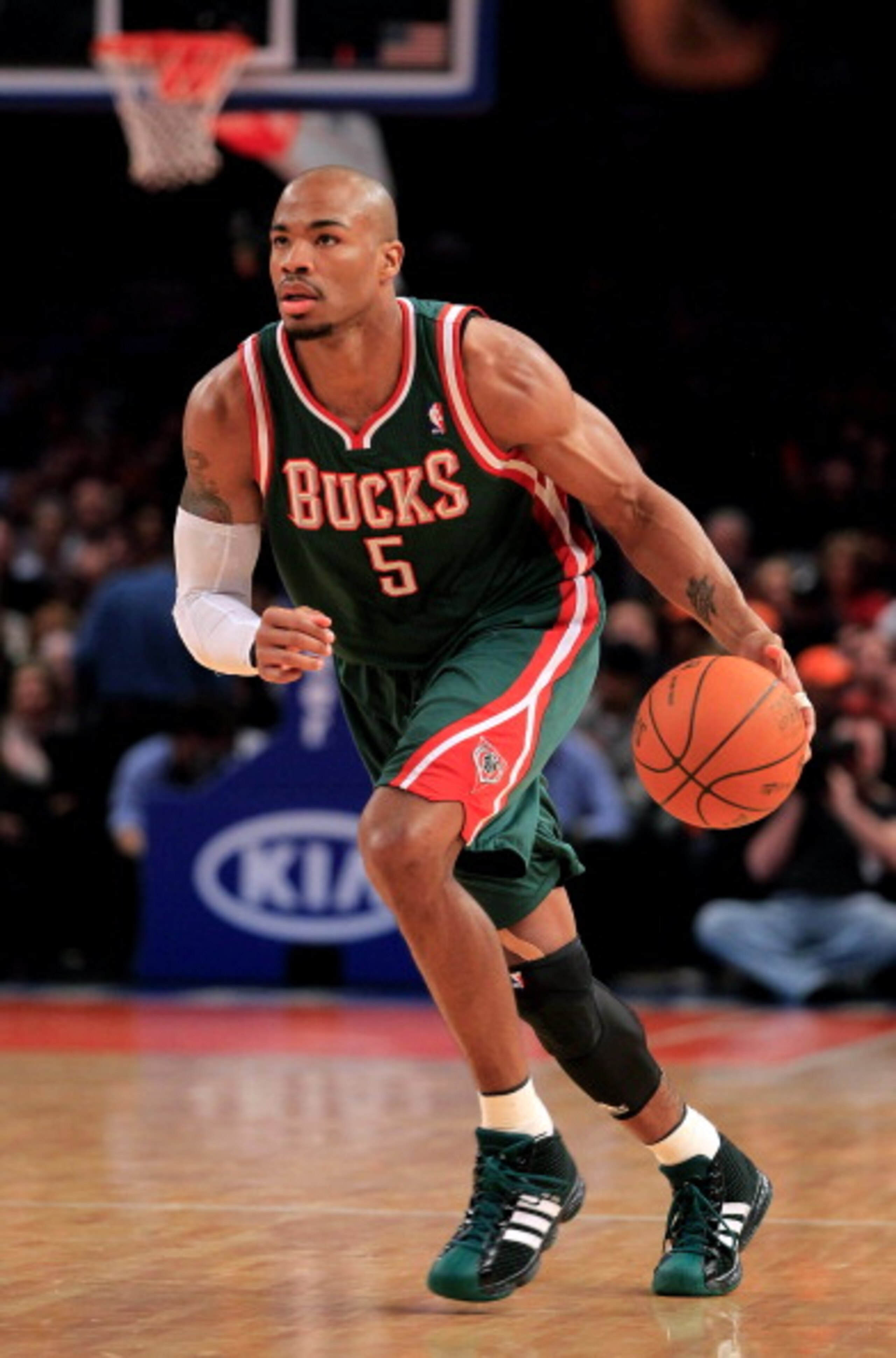 NEW YORK, NY - FEBRUARY 23: Corey Maggette #5 of the Milwaukee Bucks dribbles the ball against the New York Knicks at Madison Square Garden on February 23, 2011 in New York City. NOTE TO USER: User expressly acknowledges and agrees that, by downloading an