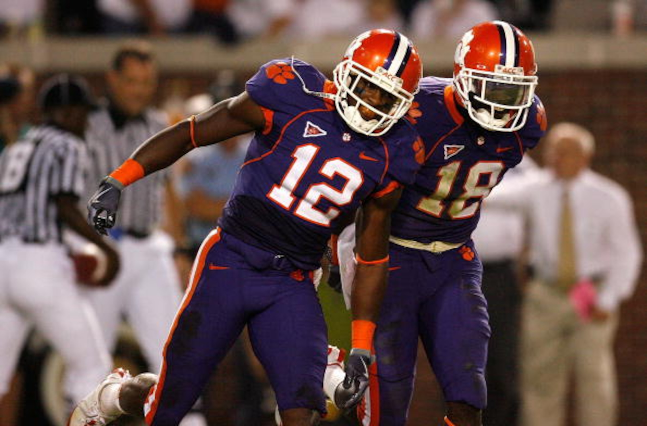 ATLANTA - SEPTEMBER 10: Marcus Gilchrist #12 and Crezdon Butler #18 of the Clemson Tigers against the Georgia Tech Yellow Jackets at Bobby Dodd Stadium on September 10, 2009 in Atlanta, Georgia. (Photo by Kevin C. Cox/Getty Images) ATLANTA - SEPTEMBER 10: Marcus Gilchrist #12 and Crezdon Butler #18 of the Clemson Tigers against the Georgia Tech Yellow Jackets at Bobby Dodd Stadium on September 10, 2009 in Atlanta, Georgia. (Photo by Kevin C. Cox/Getty Images)