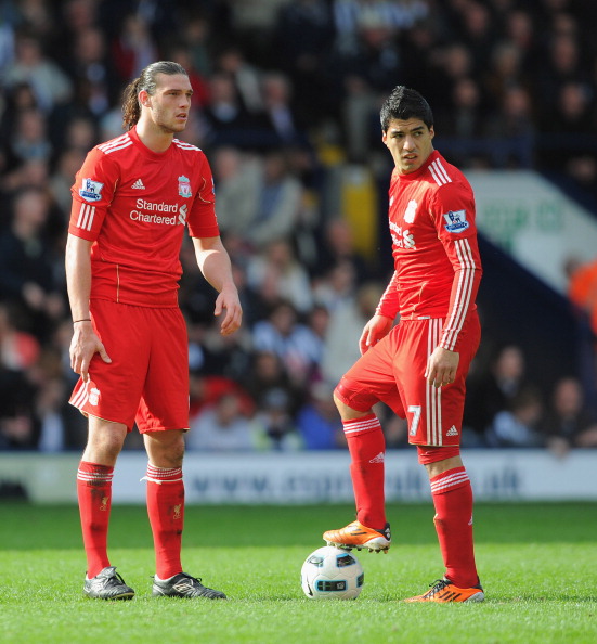 WEST BROMWICH, ENGLAND - APRIL 02: Andy Carroll and Luis Suarez of Liverpool look dejected after the first West Brom goal during the Barclays Premier League match between West Bromwich Albion and Liverpool at The Hawthorns on April 2, 2011 in West Bromwi