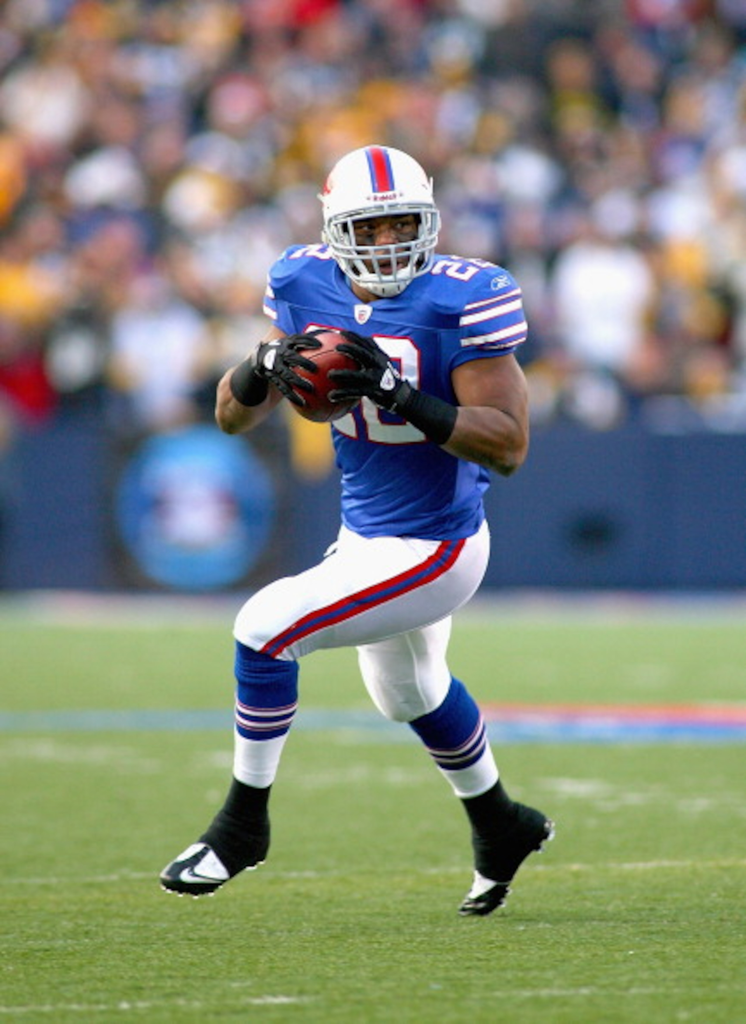 ORCHARD PARK, NY - NOVEMBER 28:  Fred Jackson #22 of the Buffalo Bills runs against the Pittsburgh Steelers at Ralph Wilson Stadium at Ralph Wilson Stadium on November 28, 2010 in Orchard Park, New York. Pittsburgh won 19-16 in overtime.  (Photo by Rick S