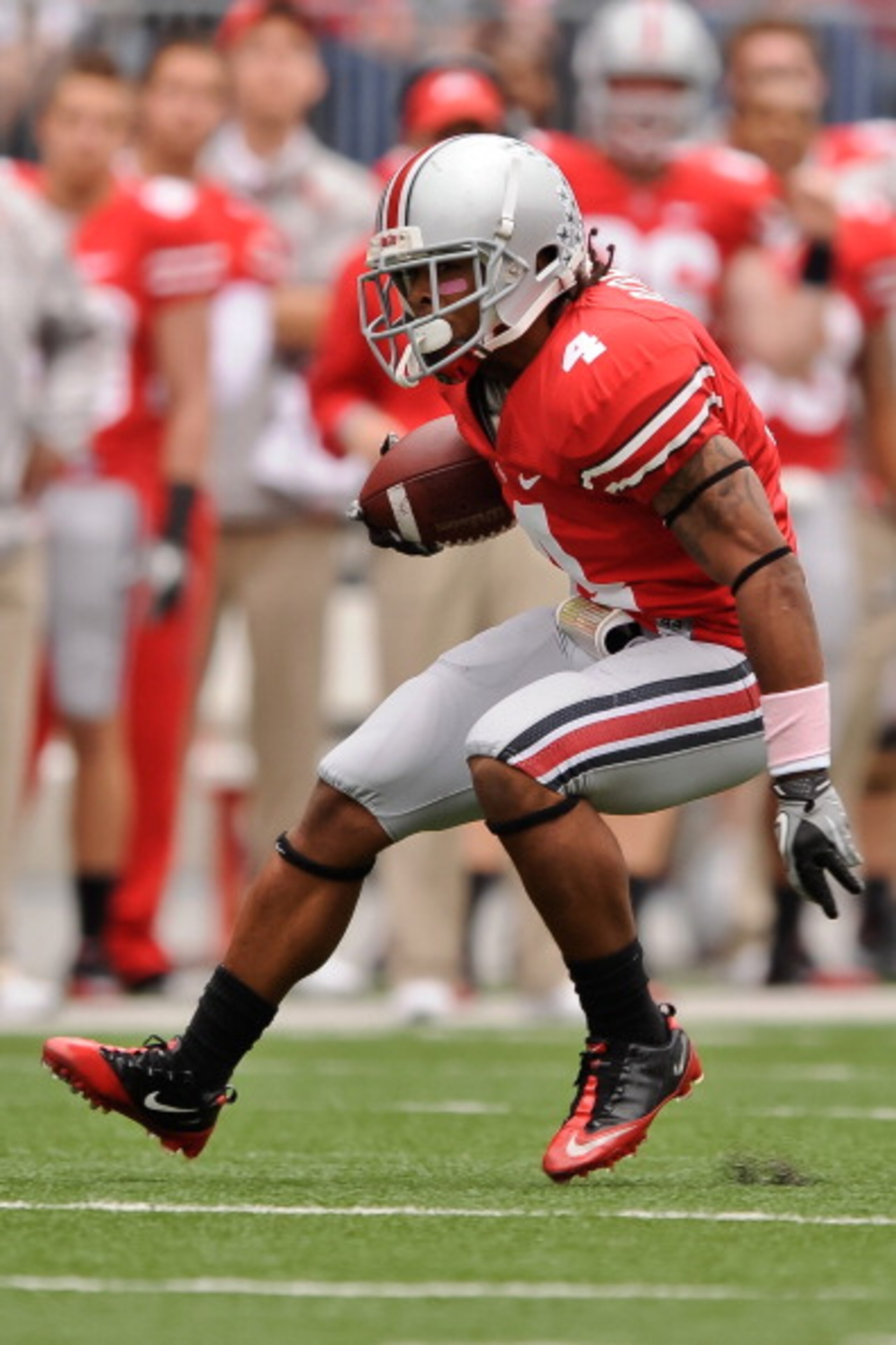 COLUMBUS, OH - OCTOBER 23: Jaamal Berry #4 of the Ohio State Buckeyes runs with the ball against the Purdue Boilermakers at Ohio Stadium on October 23, 2010 in Columbus, Ohio. (Photo by Jamie Sabau/Getty Images) COLUMBUS, OH - OCTOBER 23: Jaamal Berry #4 of the Ohio State Buckeyes runs with the ball against the Purdue Boilermakers at Ohio Stadium on October 23, 2010 in Columbus, Ohio. (Photo by Jamie Sabau/Getty Images)